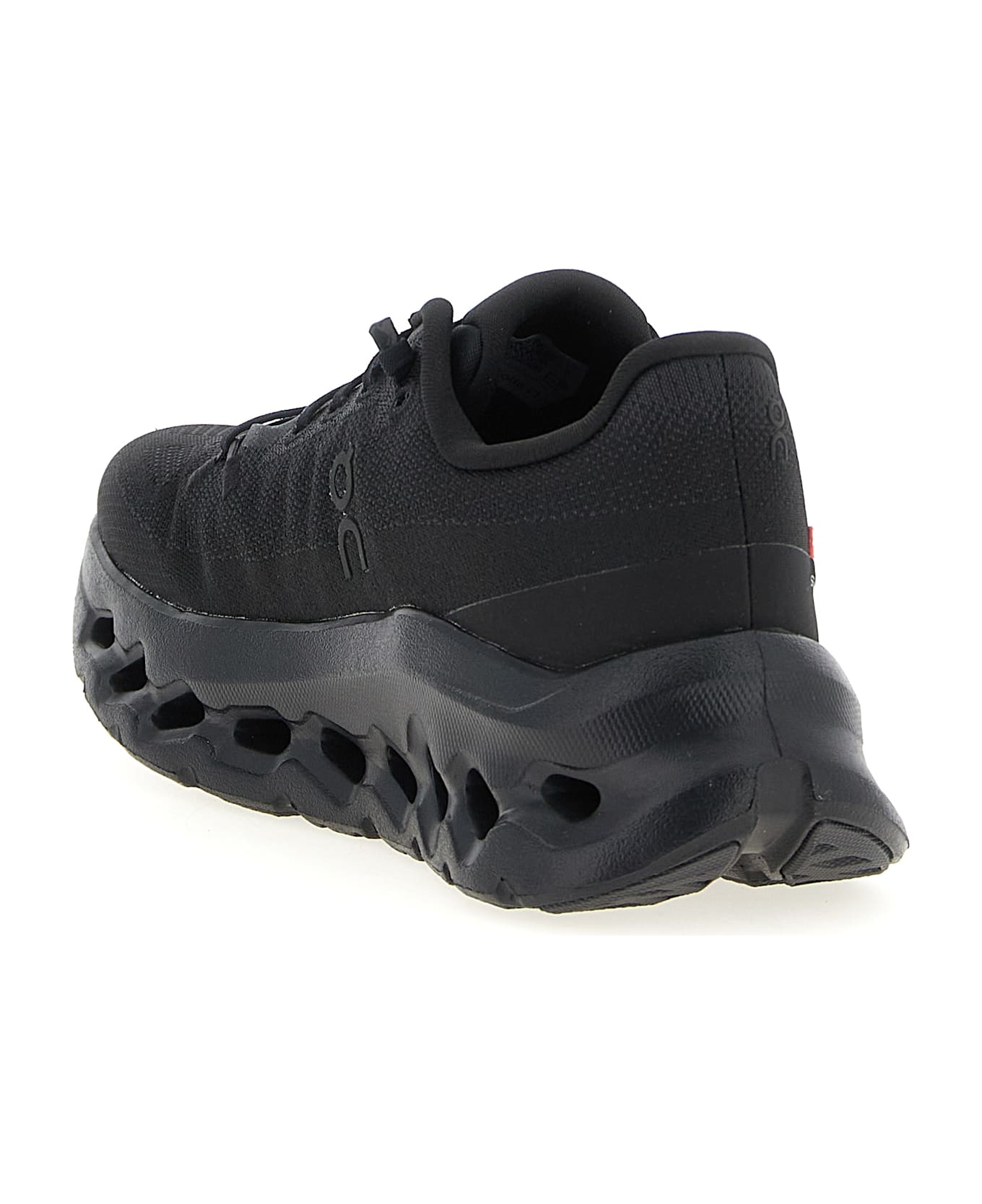 ON 'cloudtilt' Sneakers - Black  