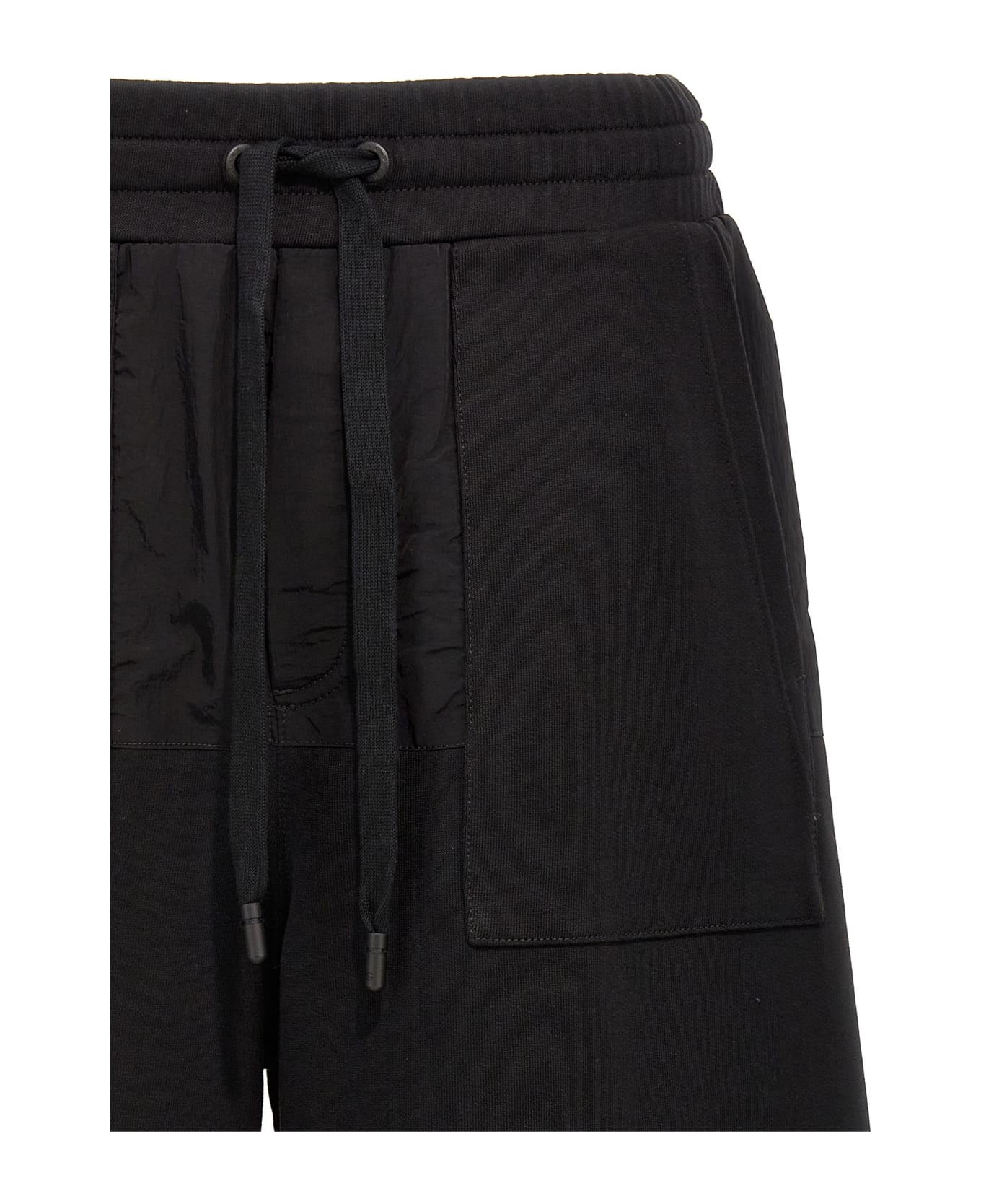 Dolce & Gabbana Shorts With Logo - Black