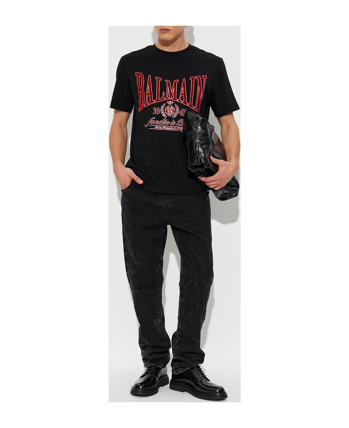 Balmain T-shirt With A Logo And Velvet Finish - BLACK