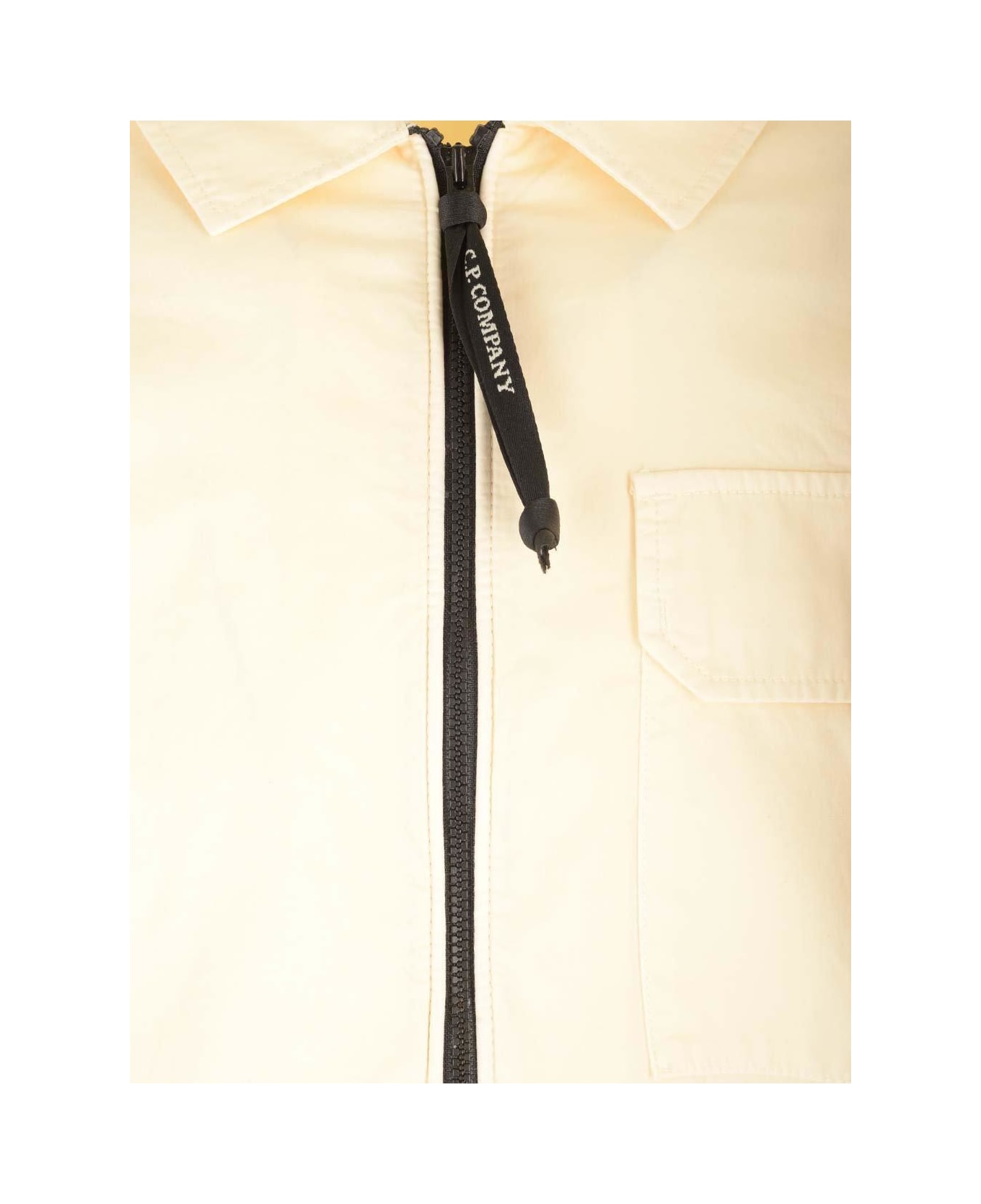 C.P. Company Zip Up Collared Shirt - White シャツ