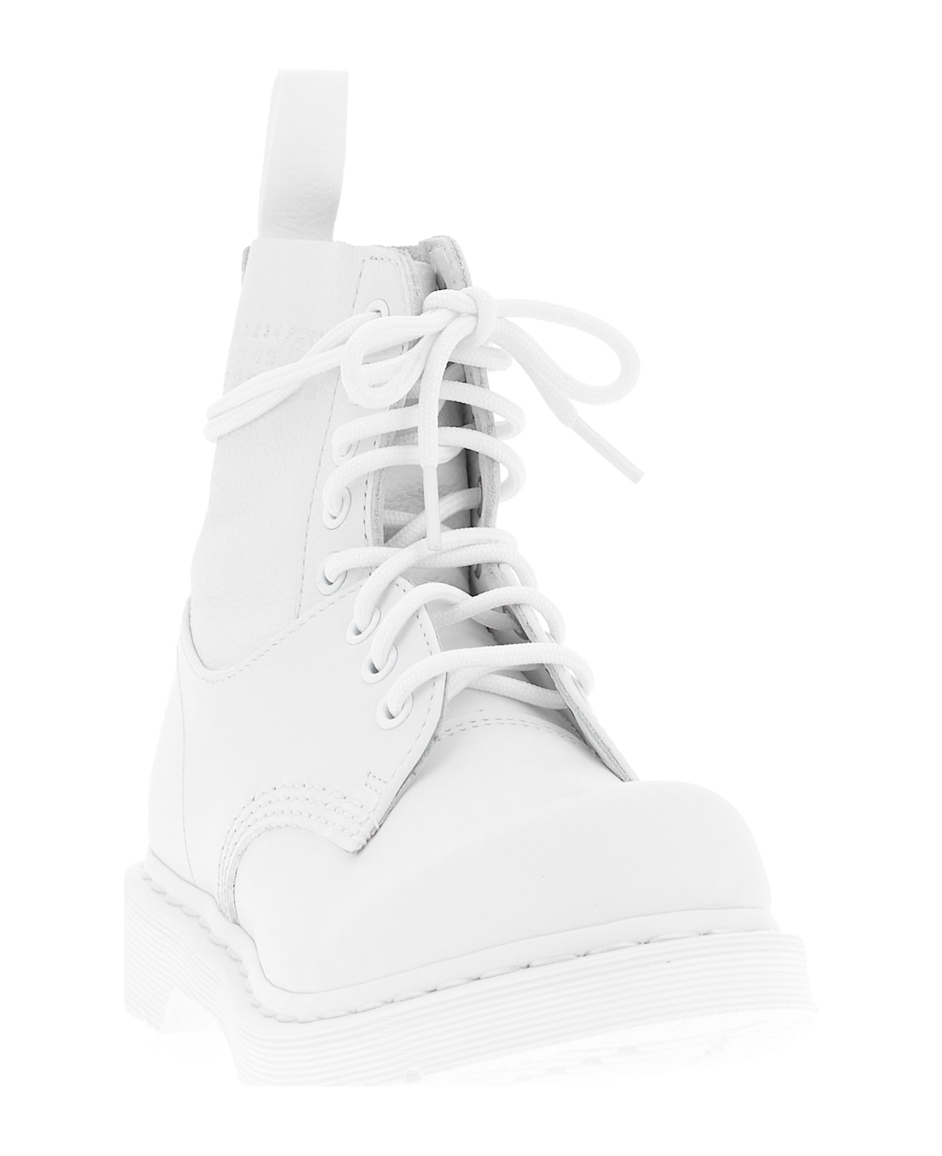 MM6 Maison Margiela 
1460 Twist Mm6
 Mm6 X Dr.martens Amphibian - White