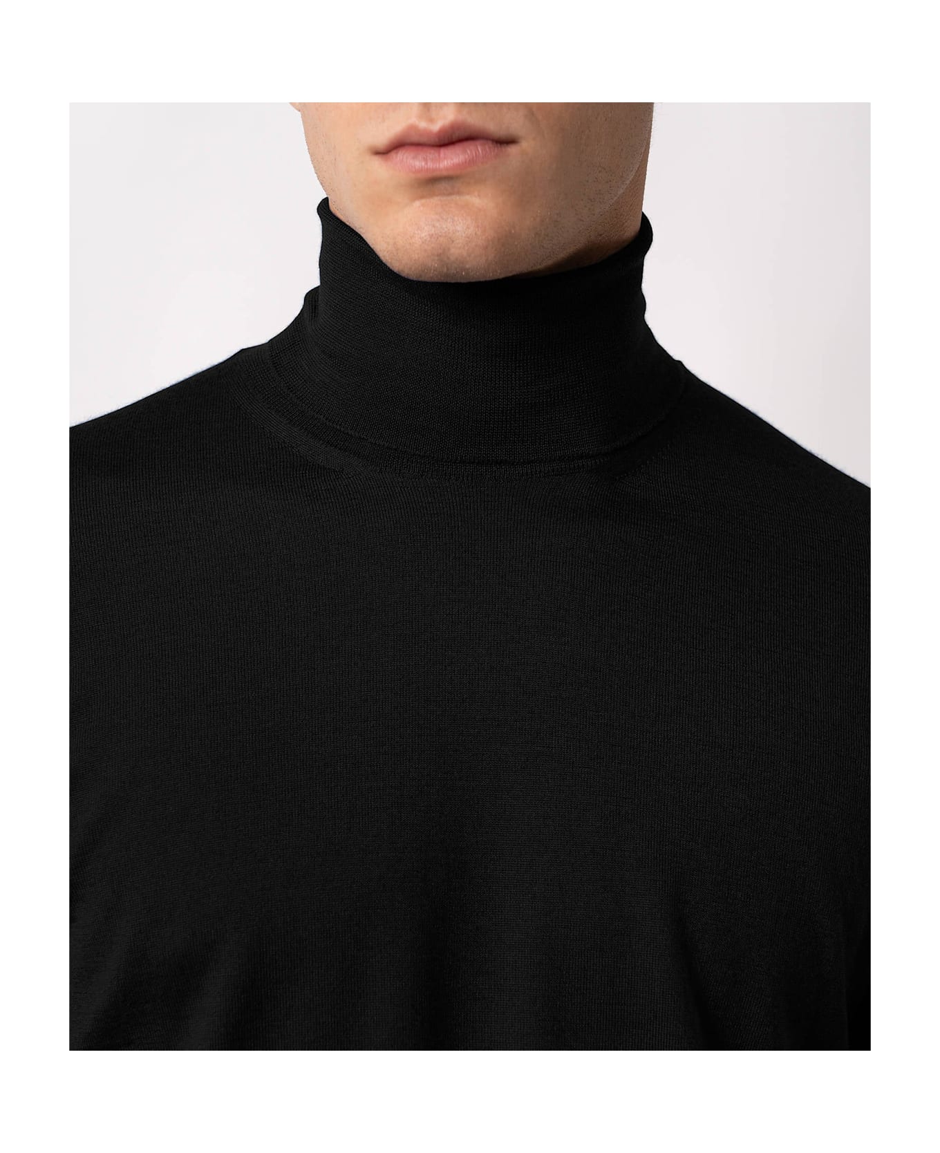 Larusmiani Turtleneck Sweater Pullman Sweater - Black