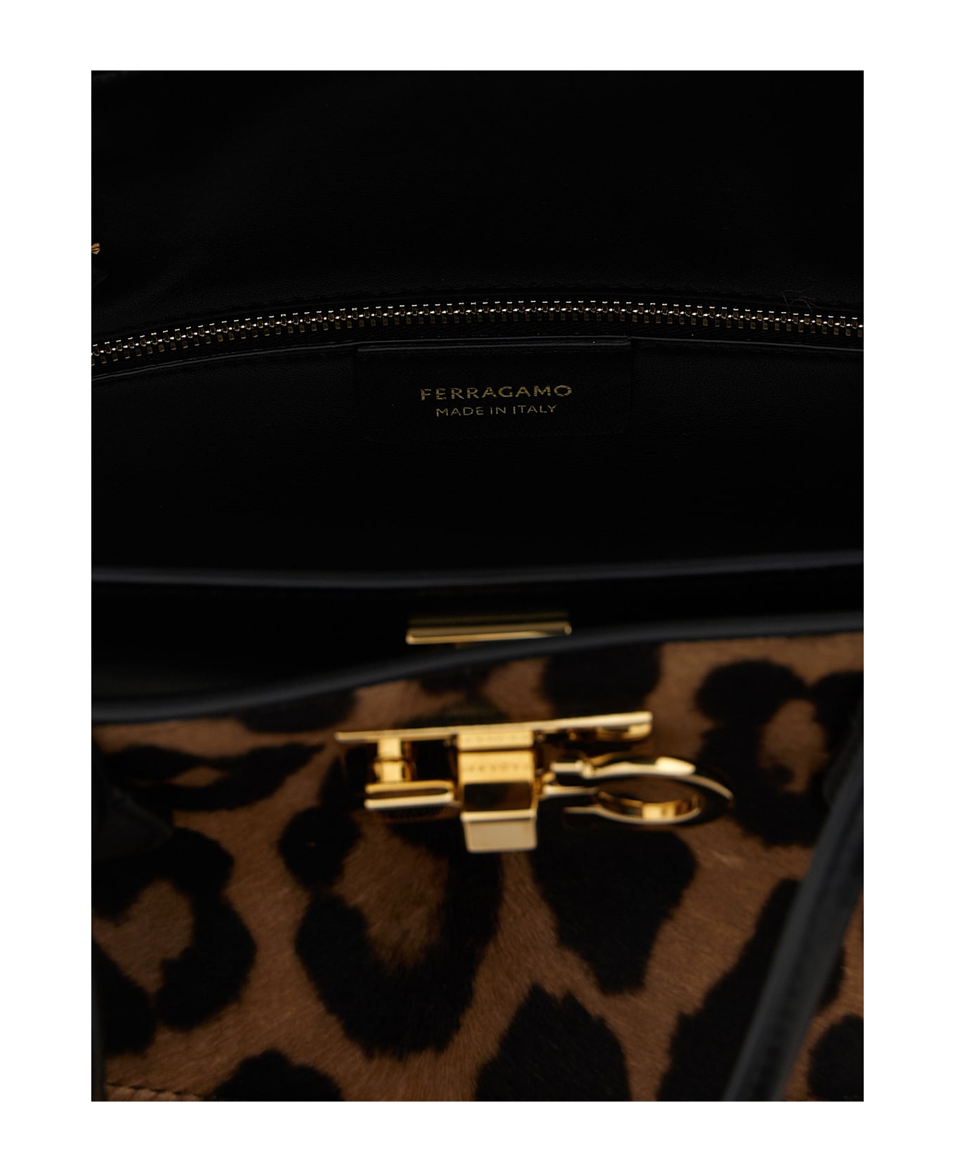 Ferragamo 
new Ferragamo Studio Soft (l)
 Handbag - Brown トートバッグ
