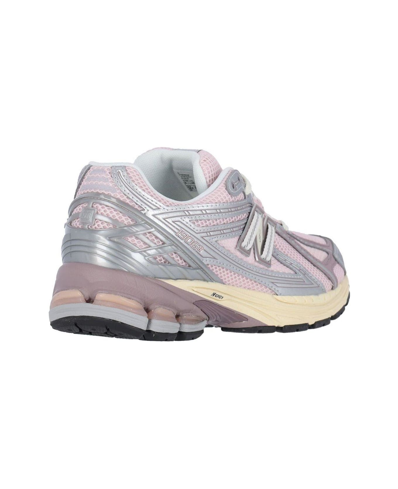 New Balance 1906 Lace-up Snrakers - Pink