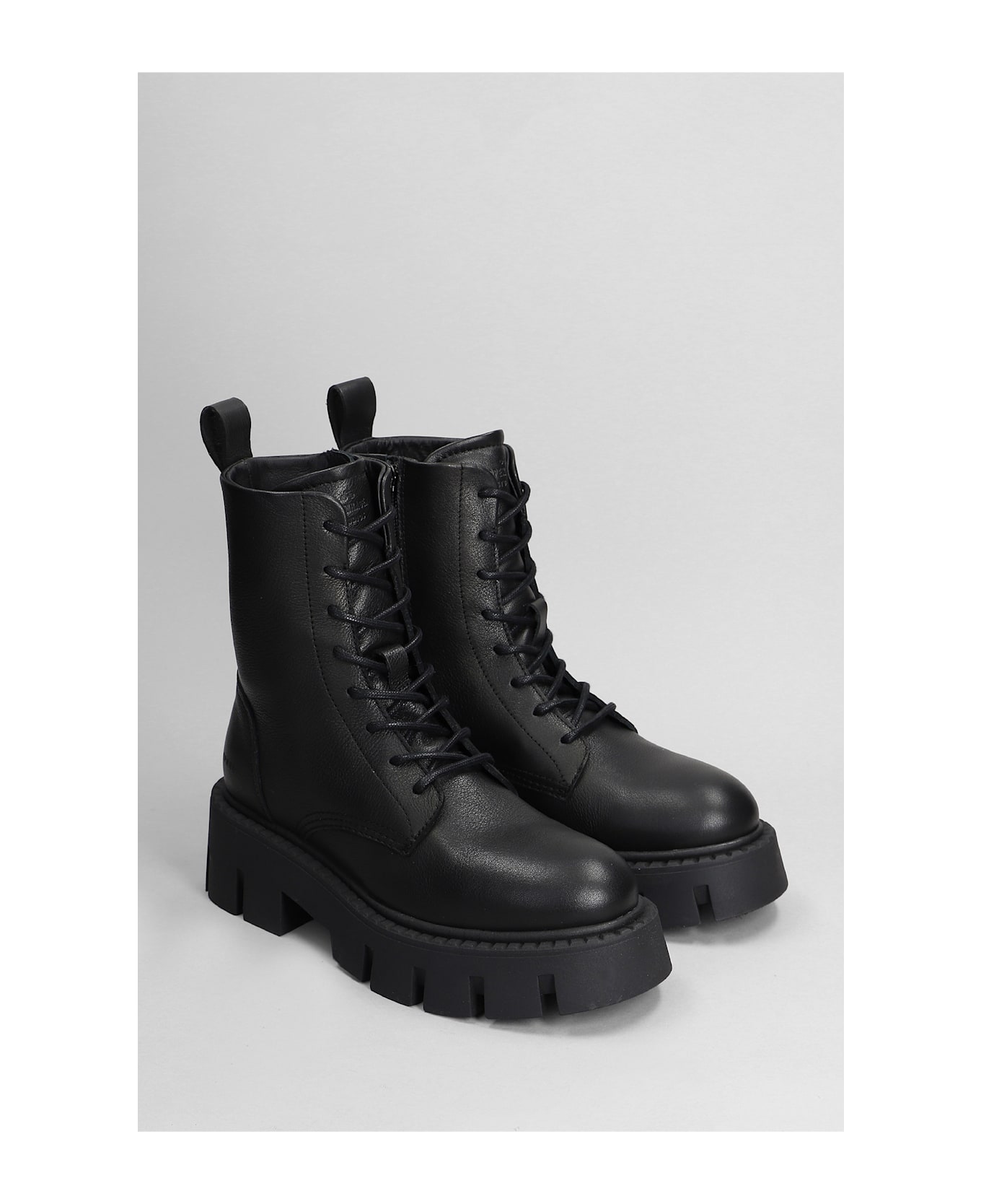 Copenhagen Cph 130 Combat Boots In Black Leather - black