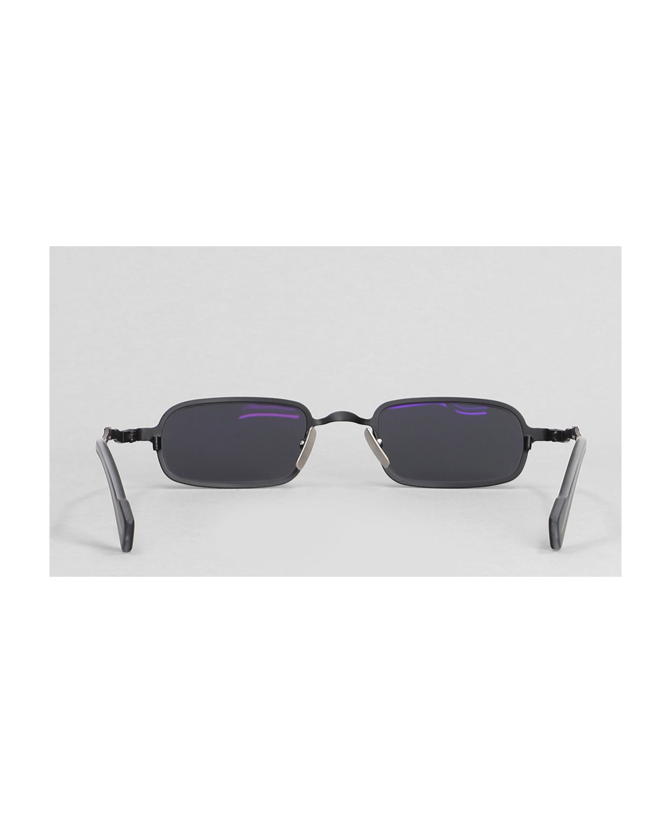 Kuboraum Z18 Sunglasses In Black Metal Alloy - black アイウェア
