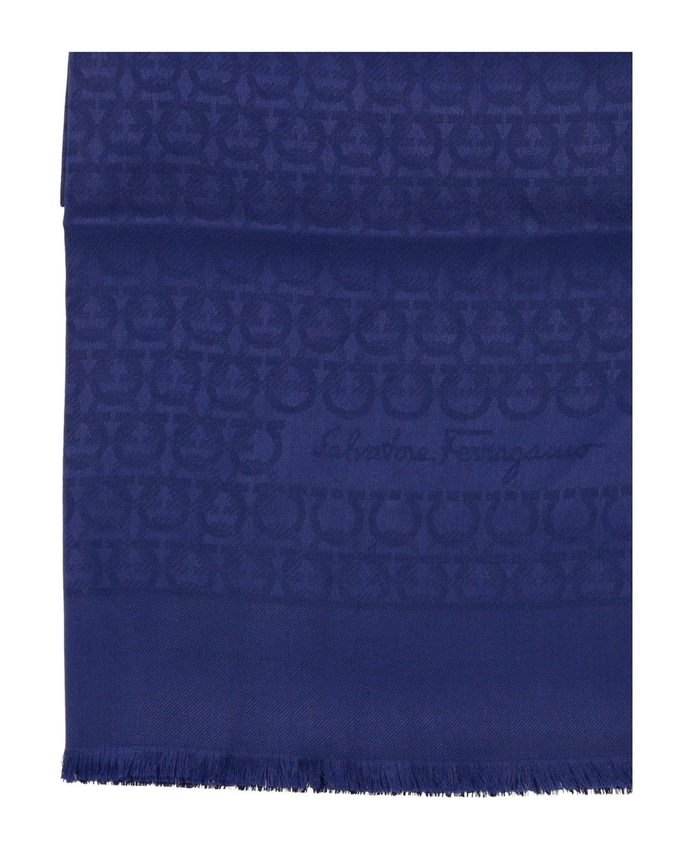 Ferragamo Gancini Printed Scarf - Blue スカーフ＆ストール