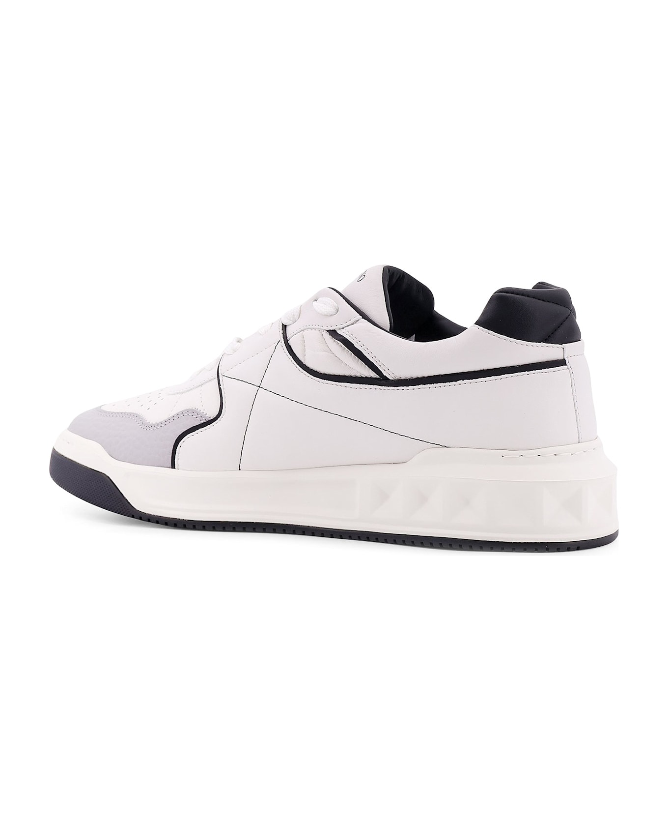 Valentino Garavani One-stud Low-top Valentino Garavani Leather Sneakers - White