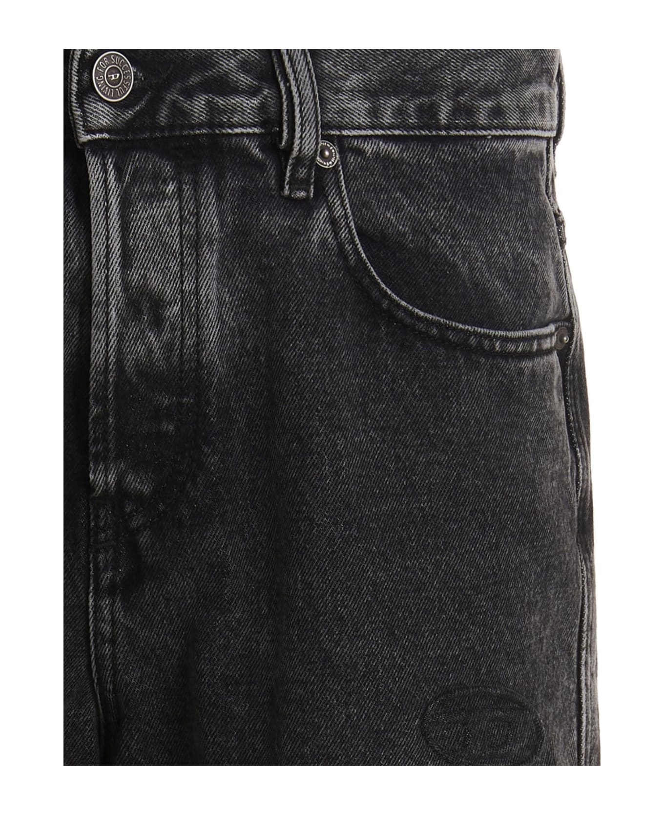 Diesel Jeans '2020 D-viker L.32' - Black  