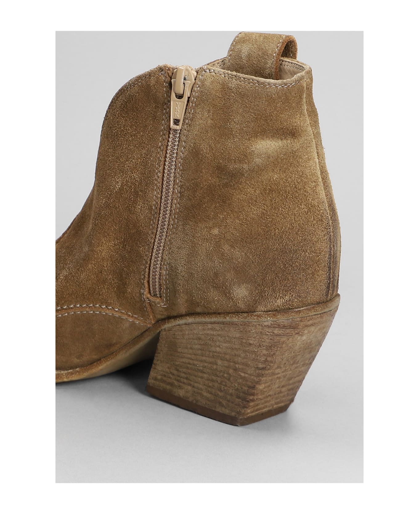 Elena Iachi Texan Ankle Boots In Camel Suede - Camel