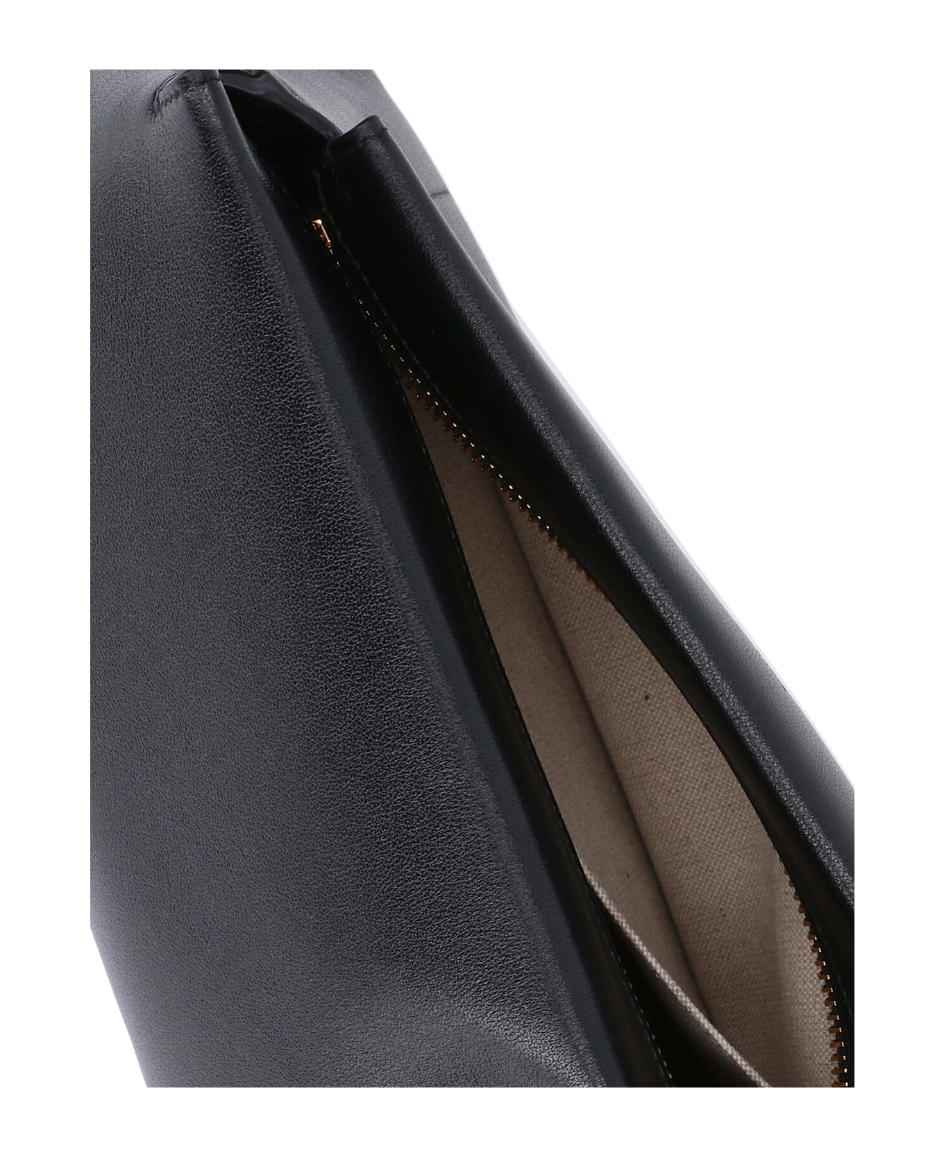 Givenchy 
day
 Pouch - Black  