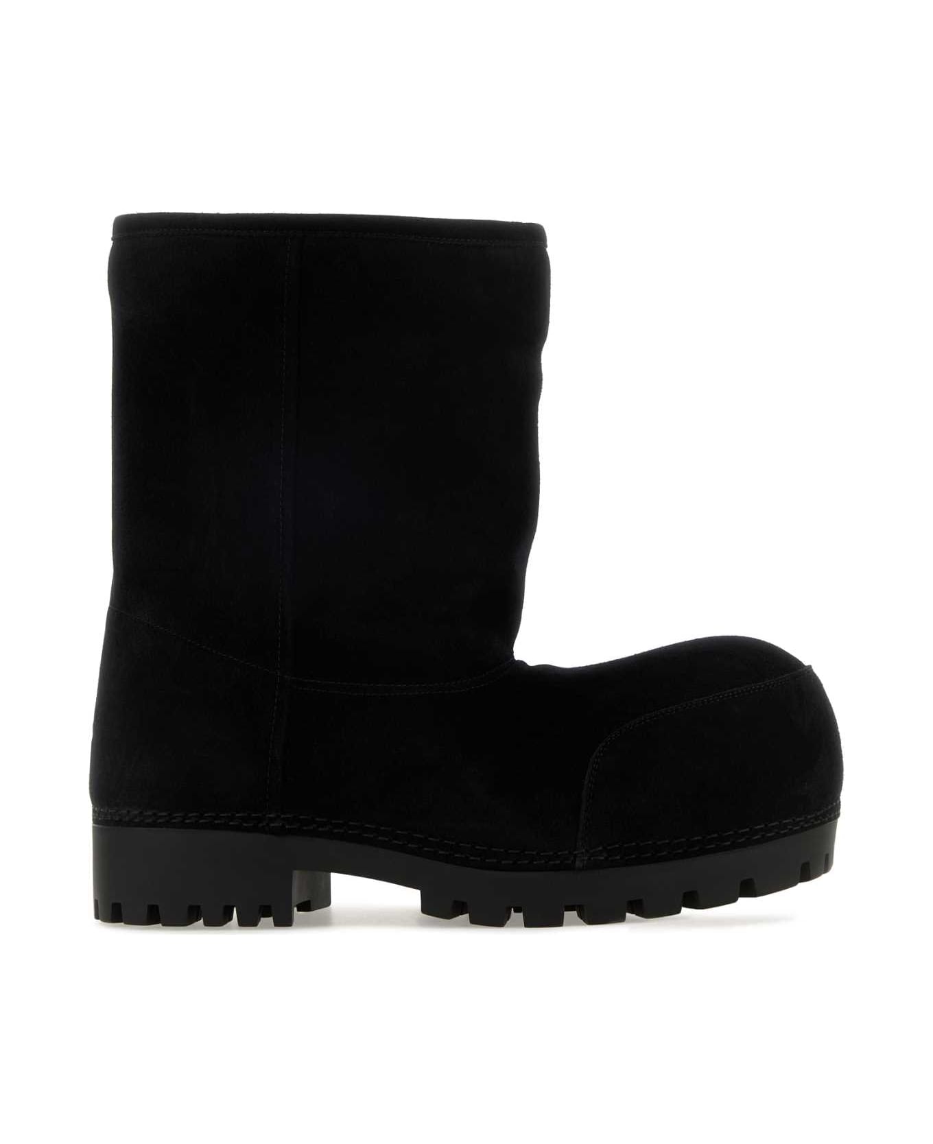 Balenciaga Black Suede Alaska Ankle Boots - Black