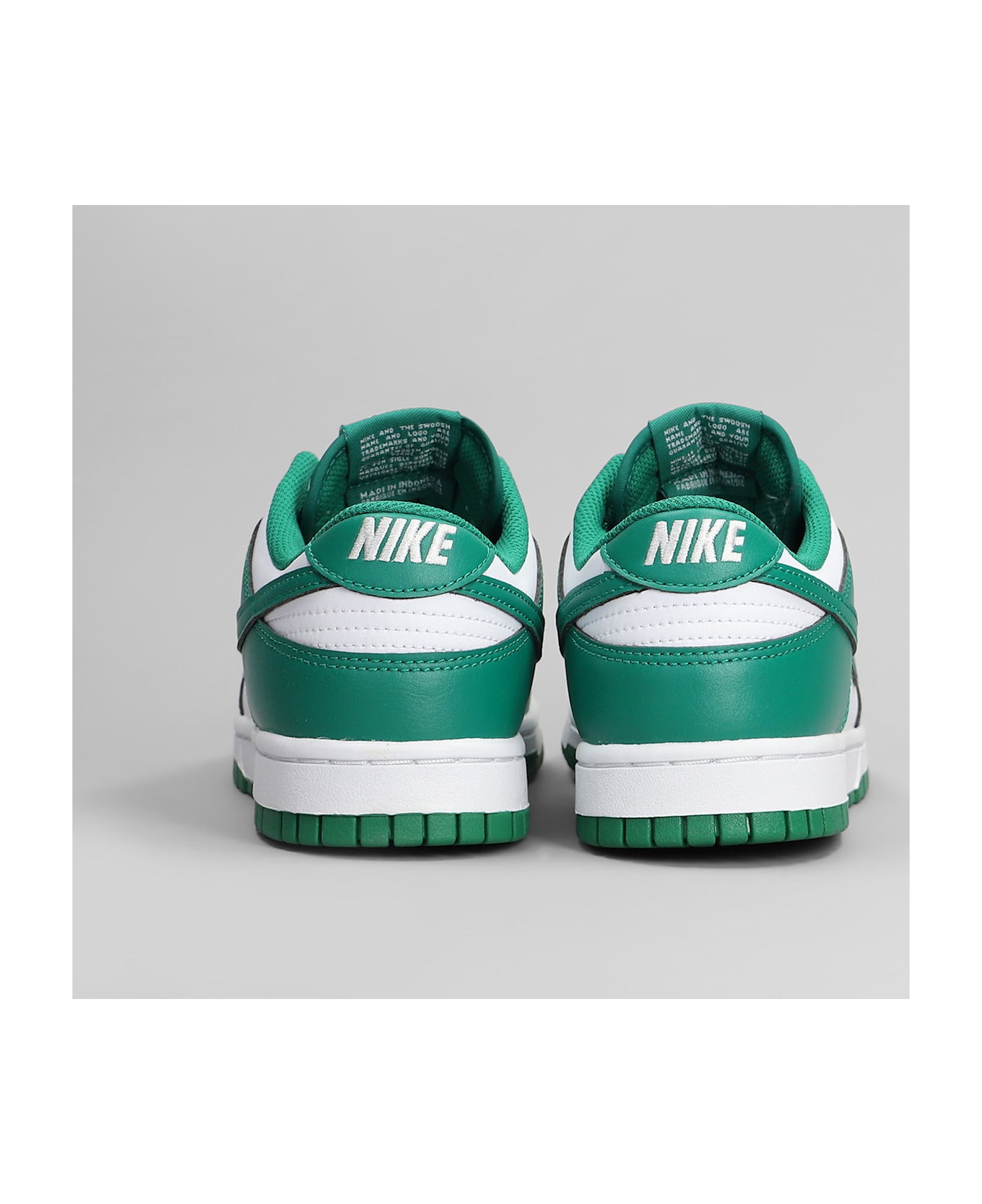 Nike Dunk Low Retro Sneakers In Green Leather - green