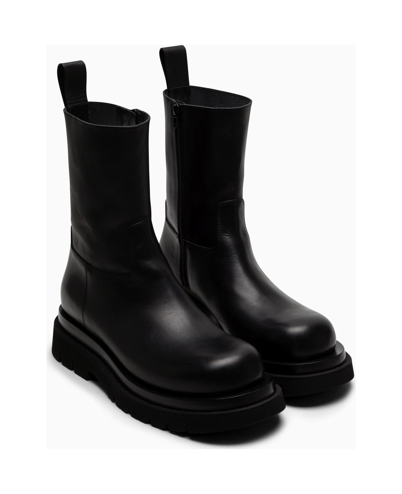 Bottega Veneta Lug Black Leather Boot | italist