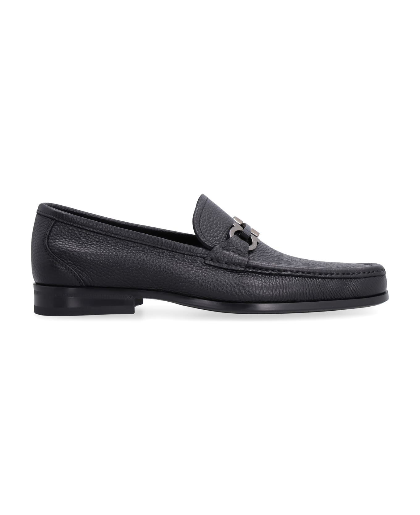 Ferragamo Grandioso Leather Loafers - black
