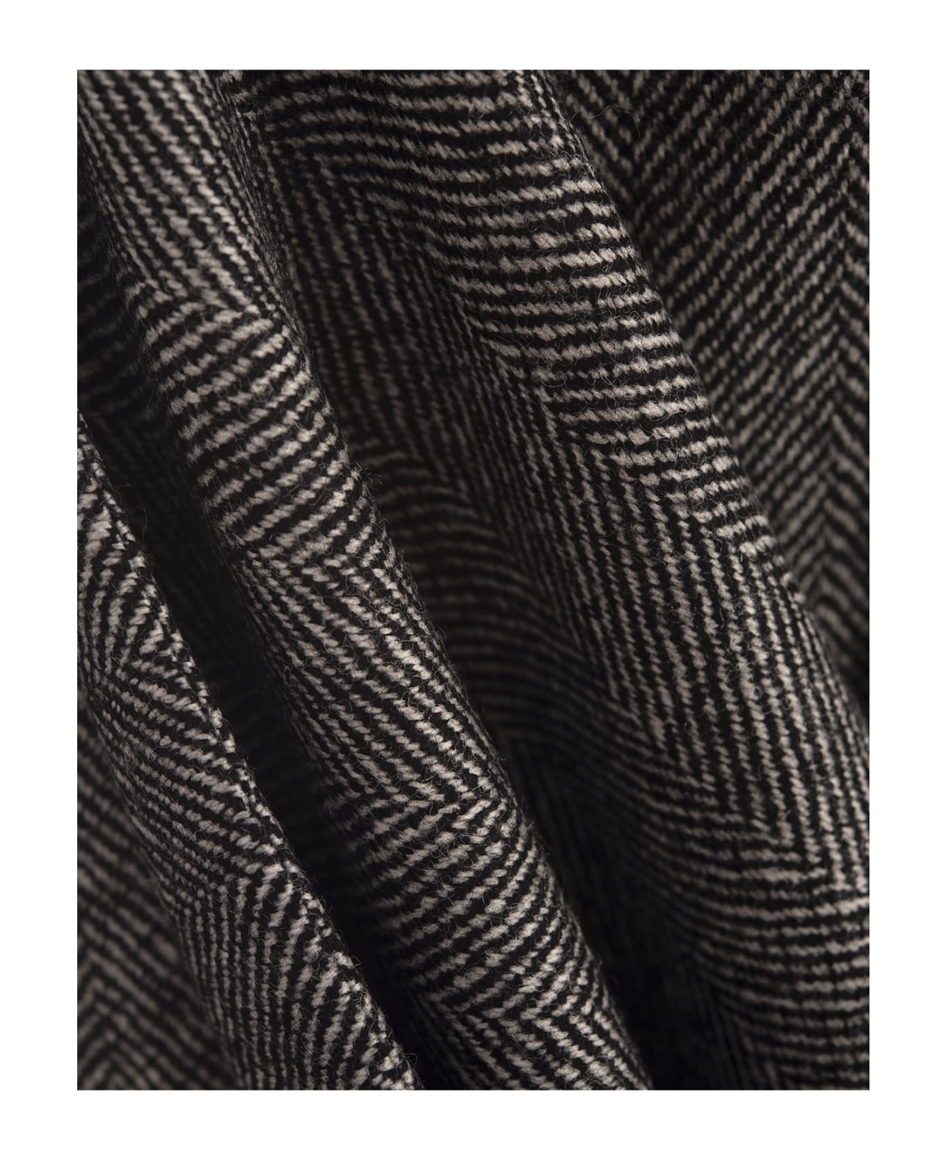 Ermanno Scervino Shorts-skirt With Herringbone Pattern - Black