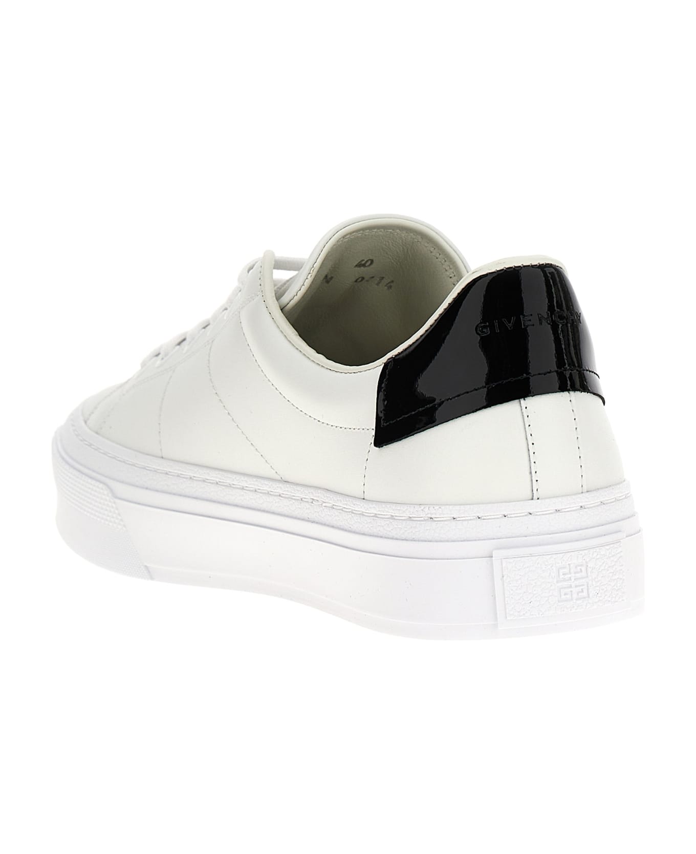 Givenchy 'city Sport' Sneakers - White/Black