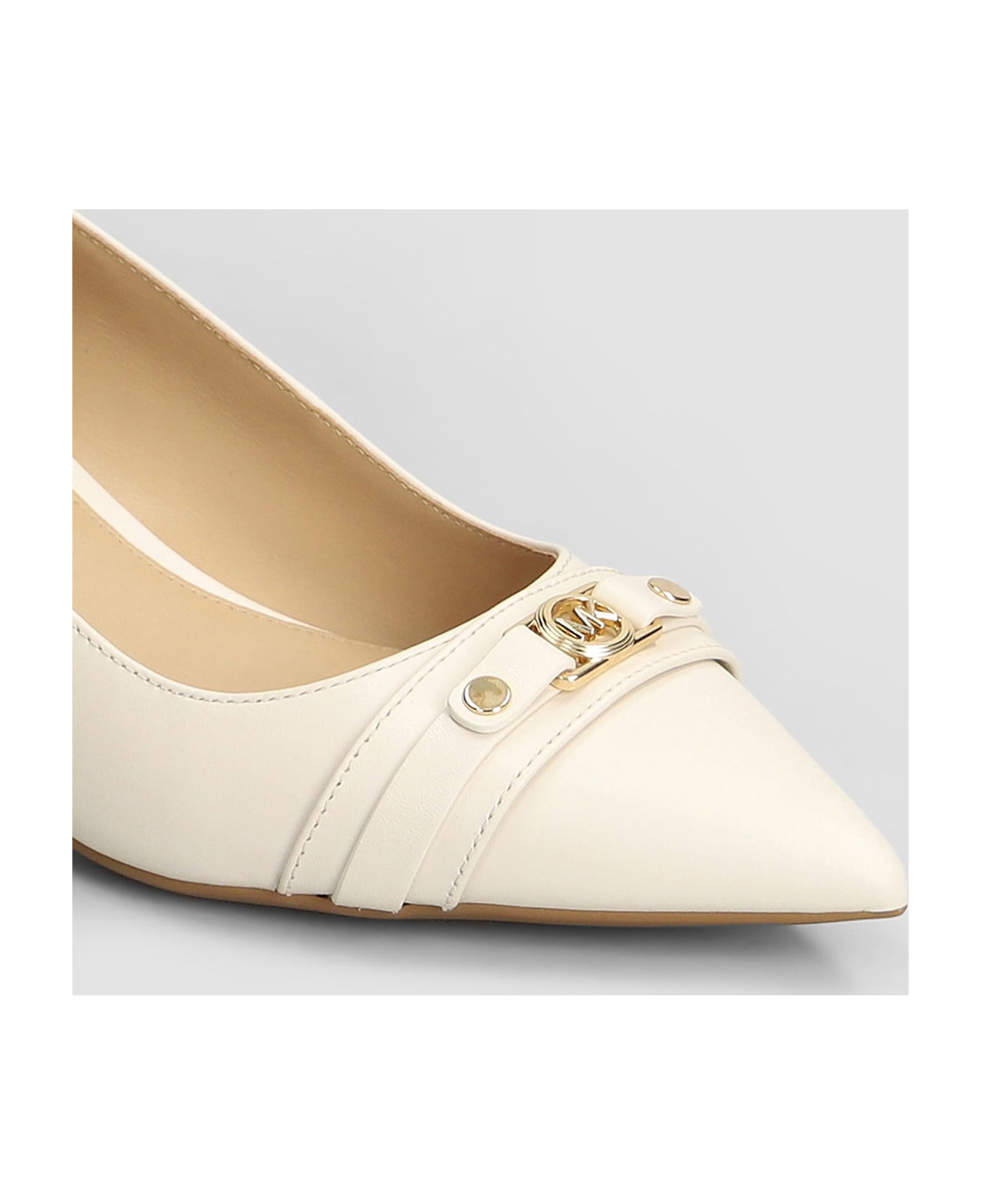 Michael Kors Mandy Flex Pumps In Beige Leather - beige