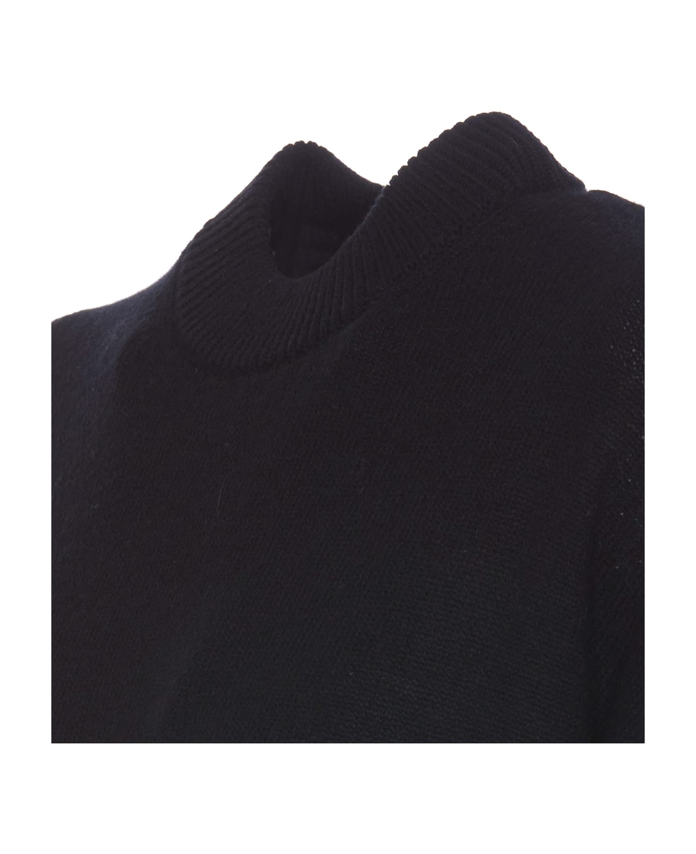 Allude Sweater - Black