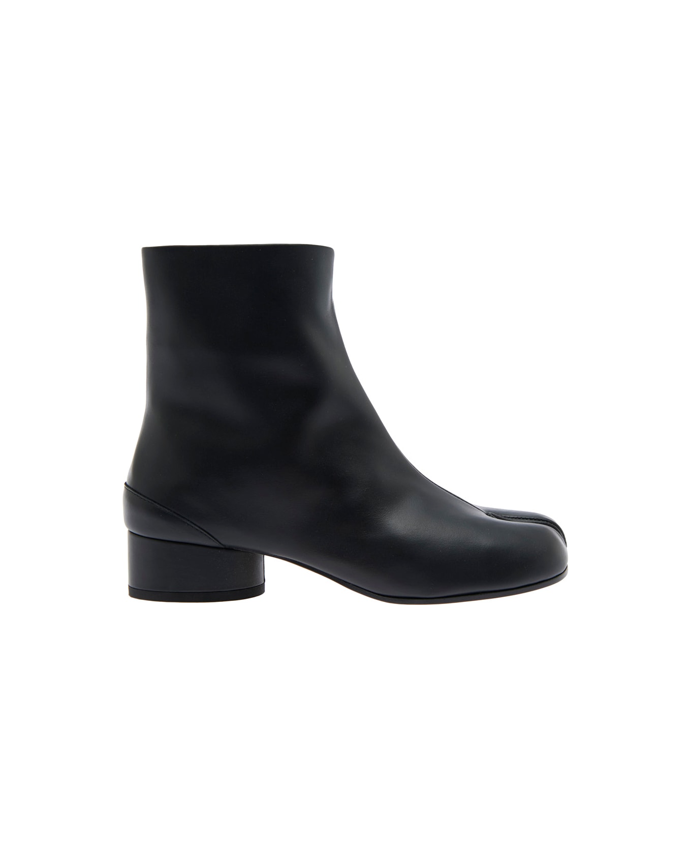 Maison Margiela 
tabi
 Black Ankle Boots In Leather Woman - Black