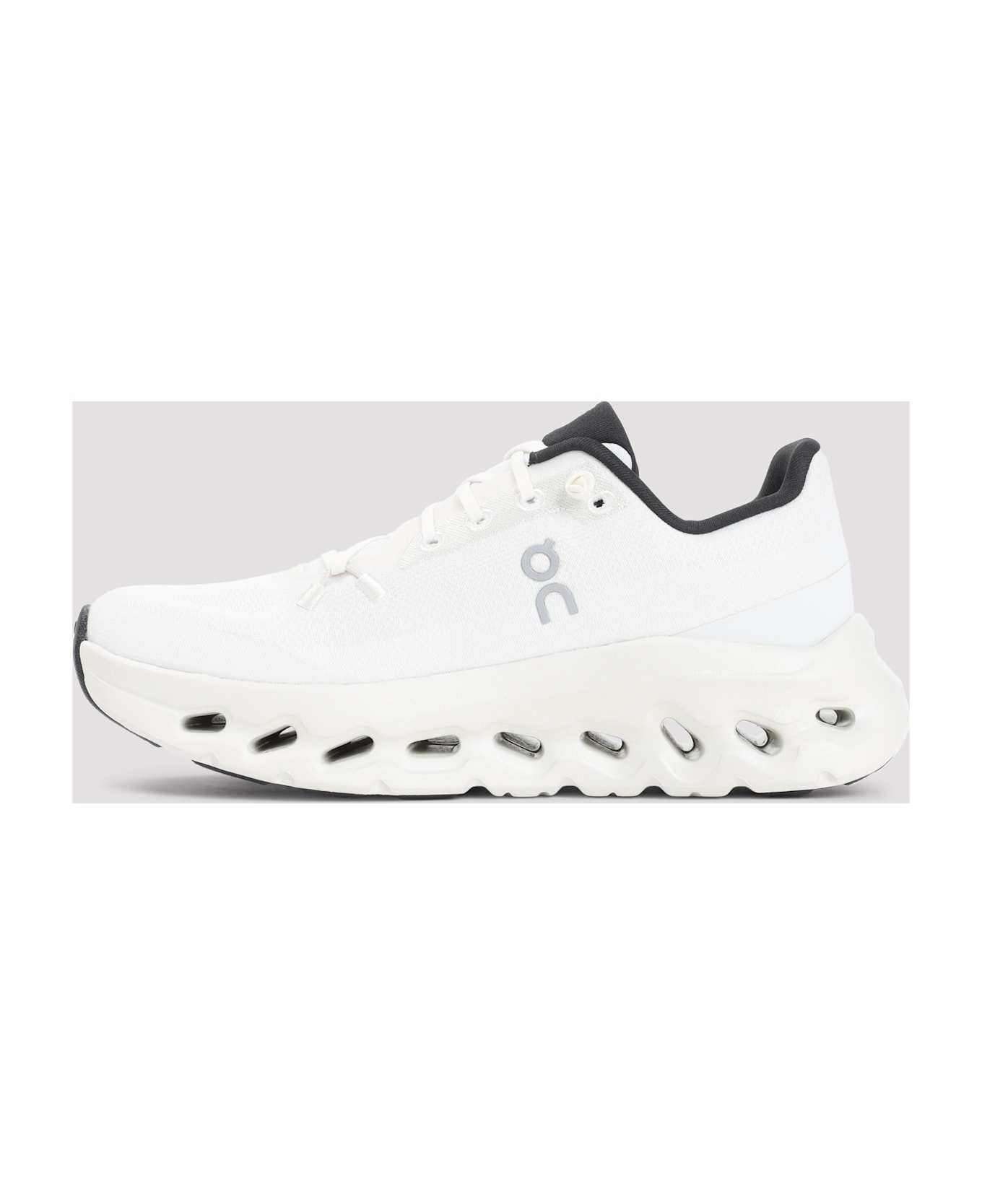 ON Cloudtilt Sneakers - Pearl Ice