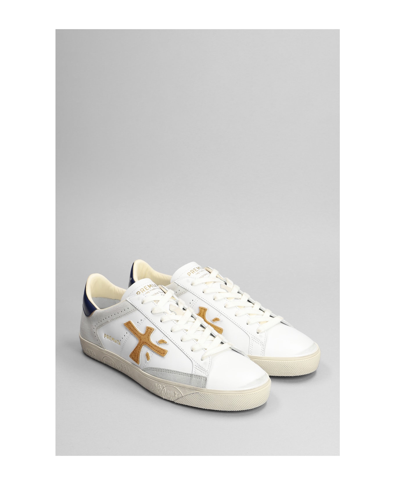 Premiata Steven Sneakers In White Suede And Leather - white