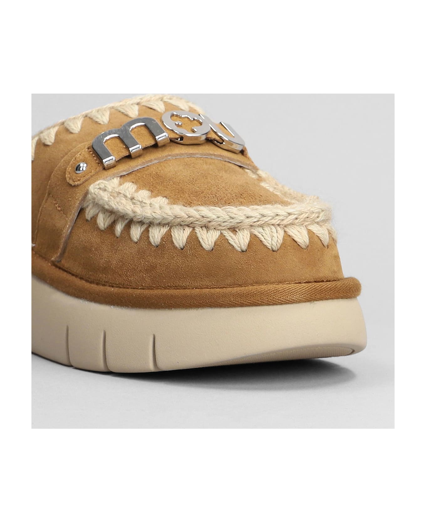 Mou Bounce Clog Slipper-mule In Brown Suede - brown
