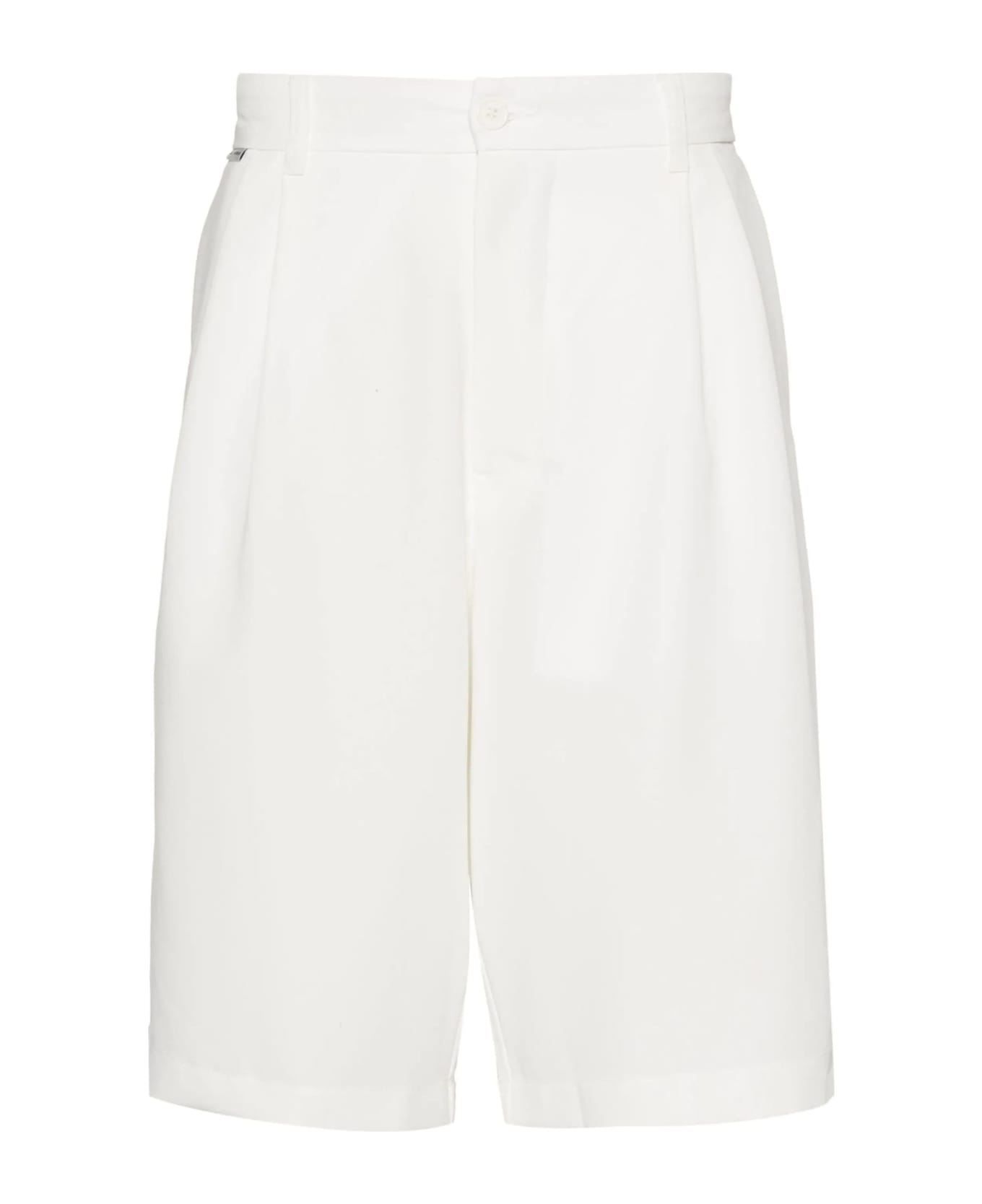 Family First Milano White Tailored Knee Shorts - WHITE