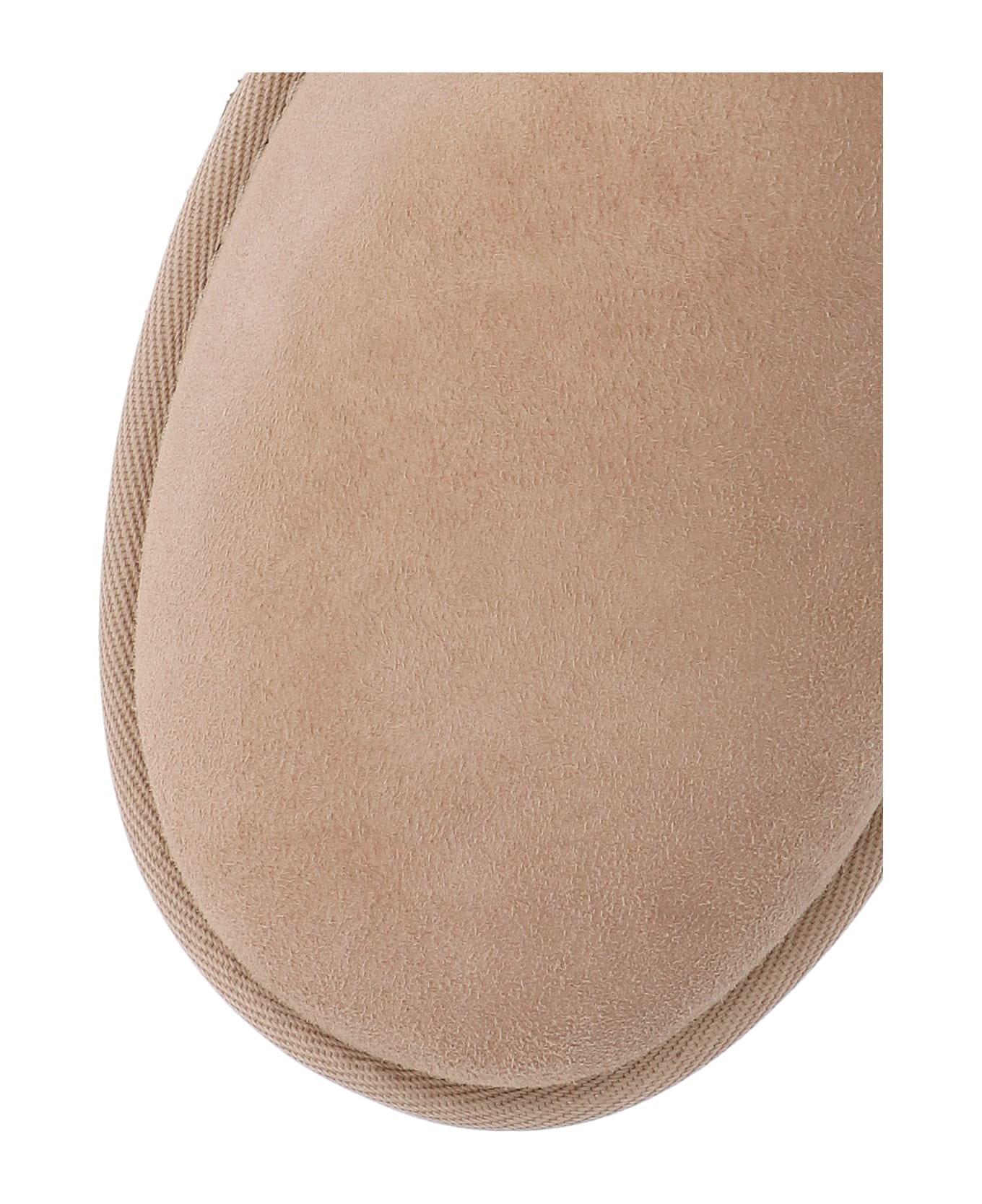 UGG 'classic Short Ii' Ankle Boots - Cream