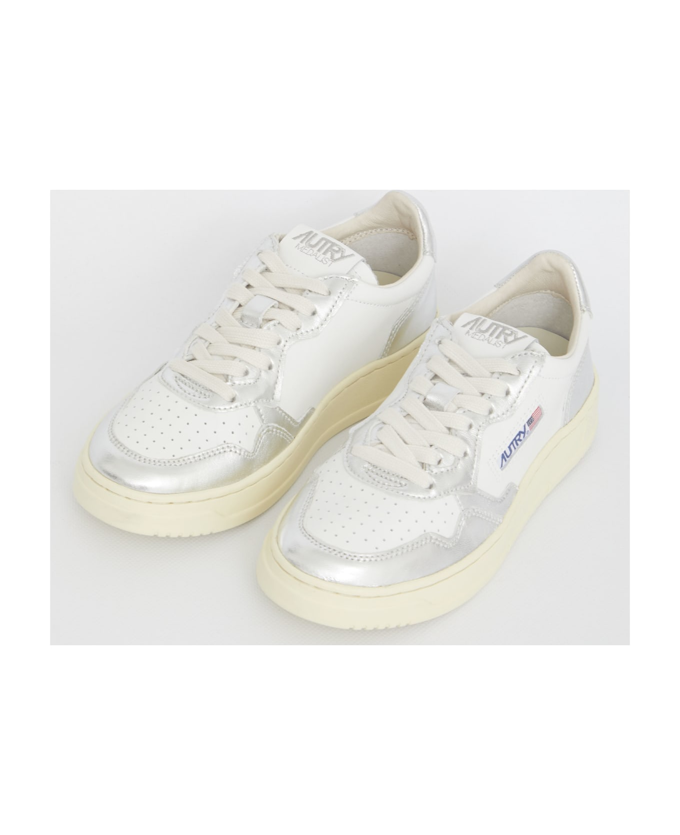 Autry Medalist Silver And White Sneakers - Silver