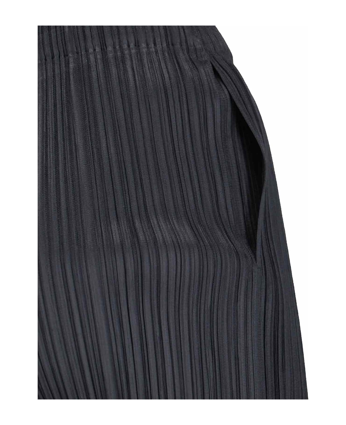 Pleats Please Issey Miyake Pleated Pants - Black  