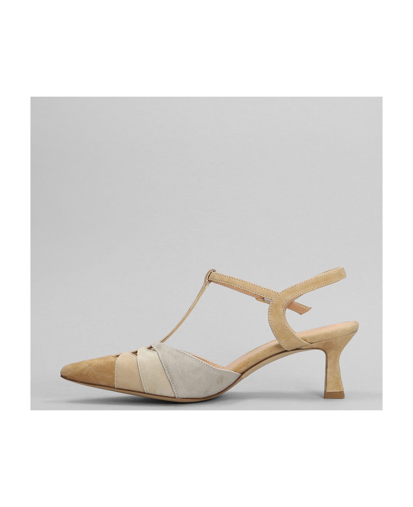 Julie Dee Pumps In Beige Suede - beige