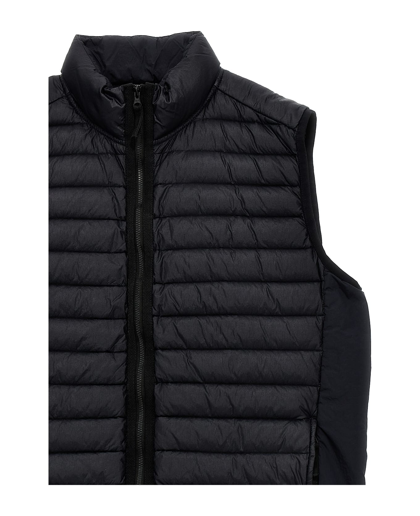 Stone Island Junior 
g0224 Loom Woven Chambers R-nylon Down-tc
 Vest - Black  