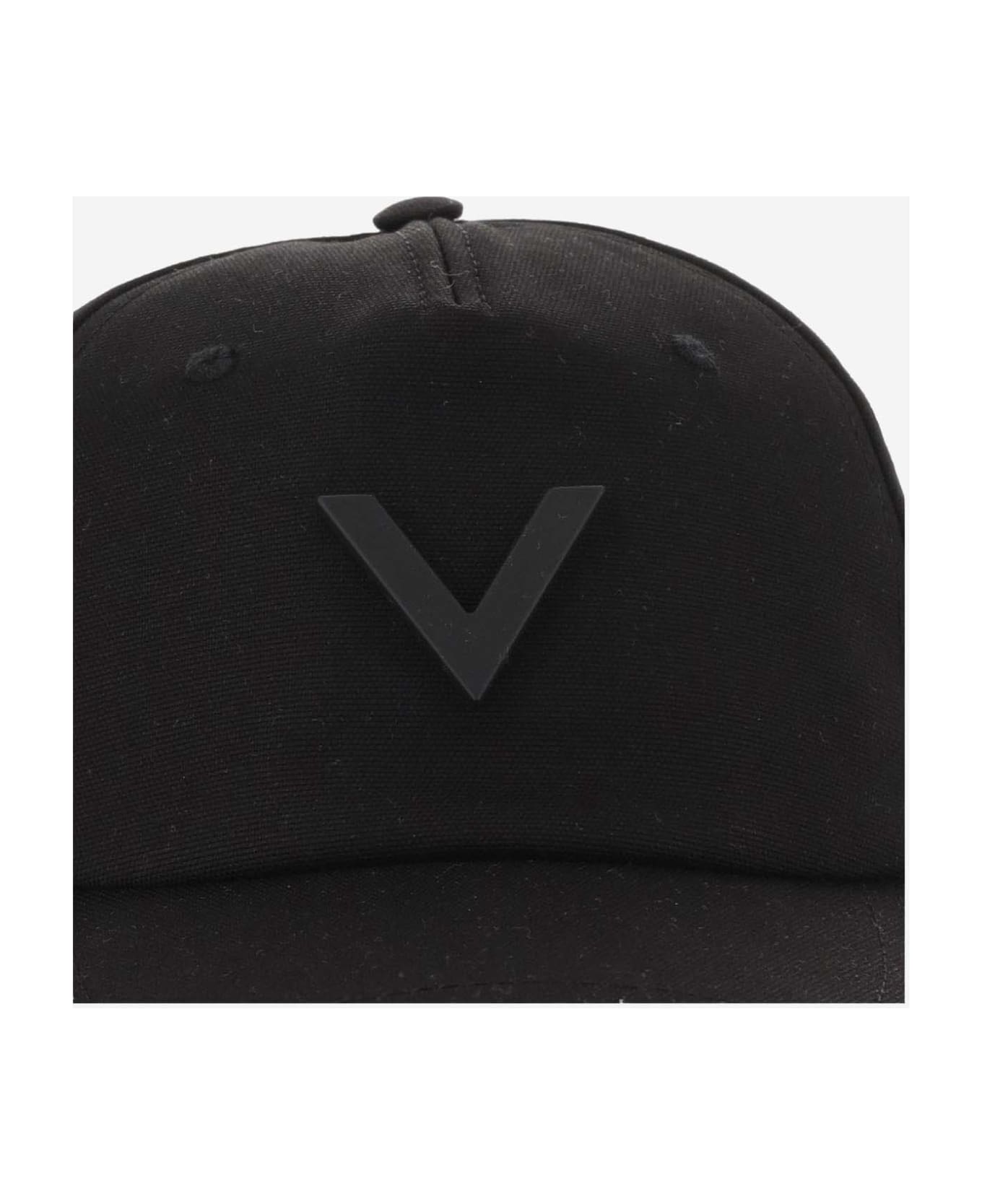 Valentino Garavani Canvas AM0AM10336 Hat With Vlogo - Black