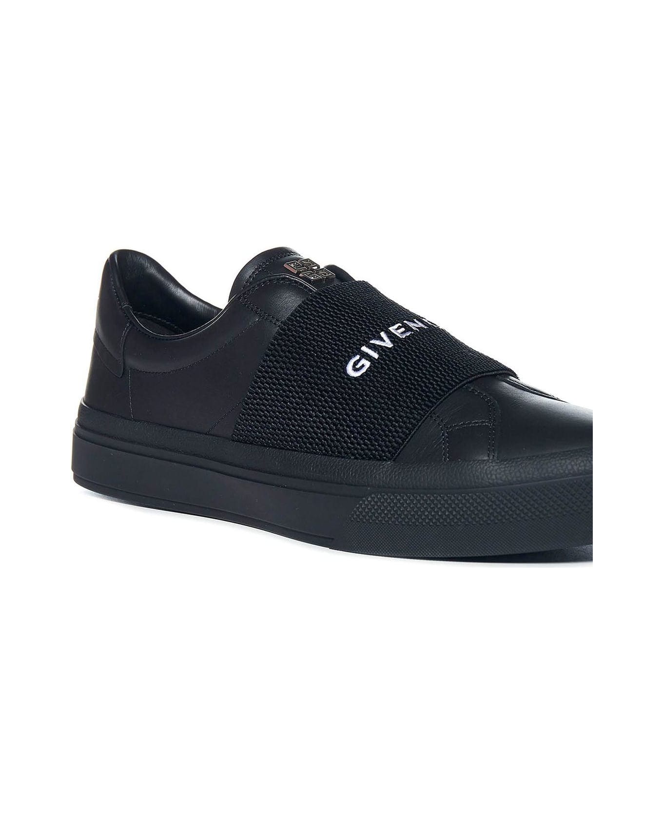 Givenchy Logo Embroidered Low-top Sneakers - NERO