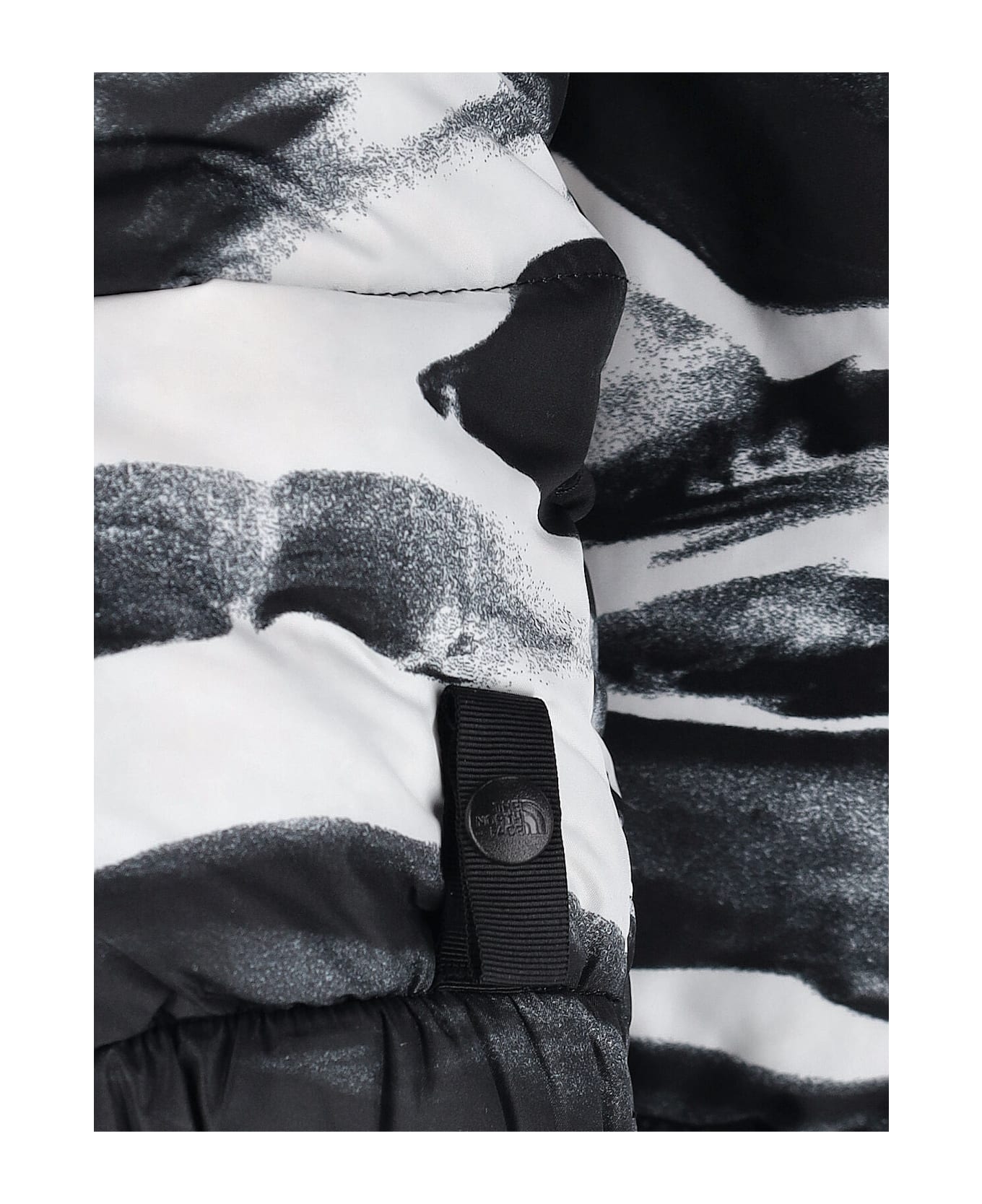 The North Face 
1996 Retro Nuptse Printed
 Jacket - Black  