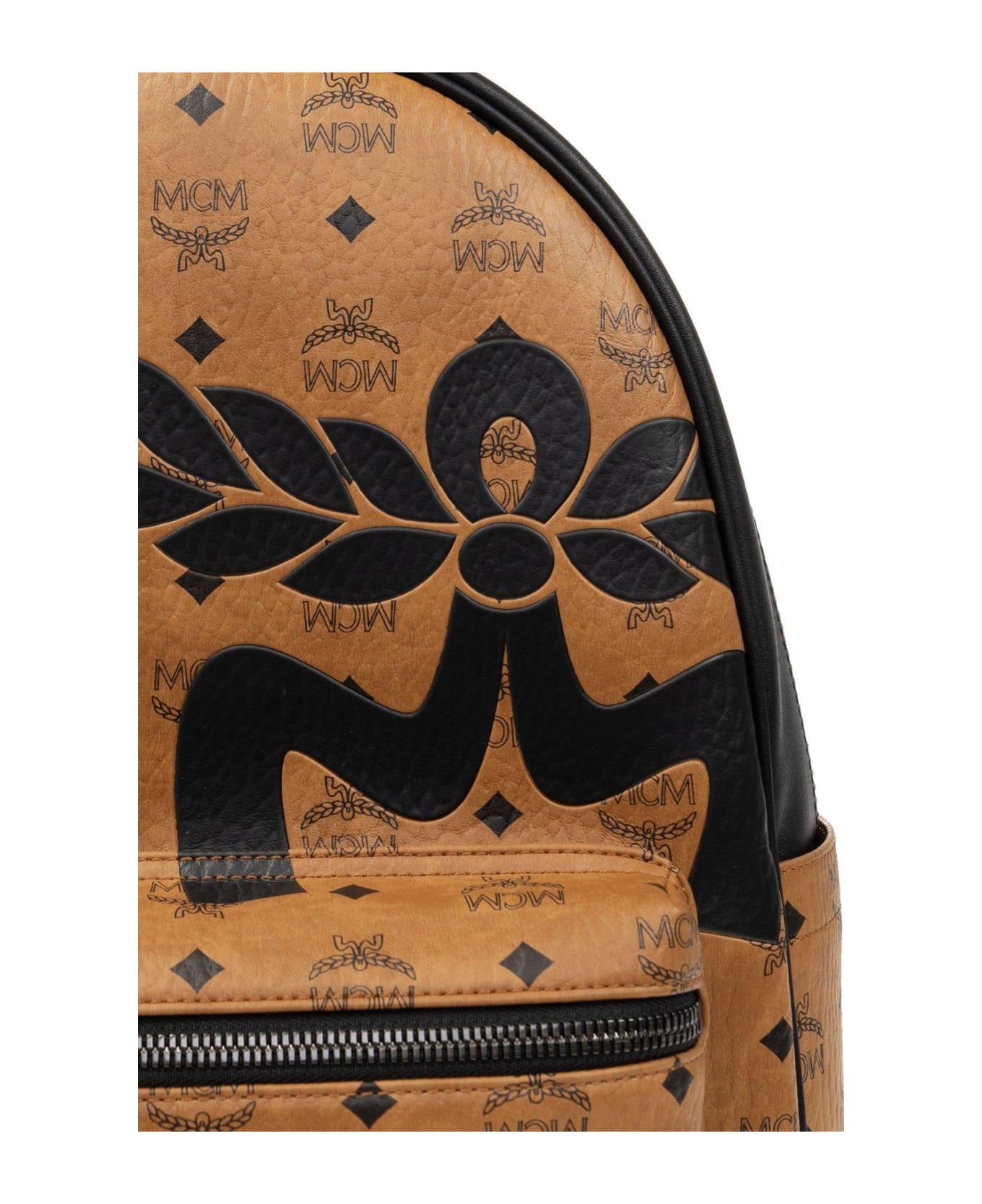 MCM Medium Stark Mega Laurel Visetos Zipped Backpack - BROWN/BLACK