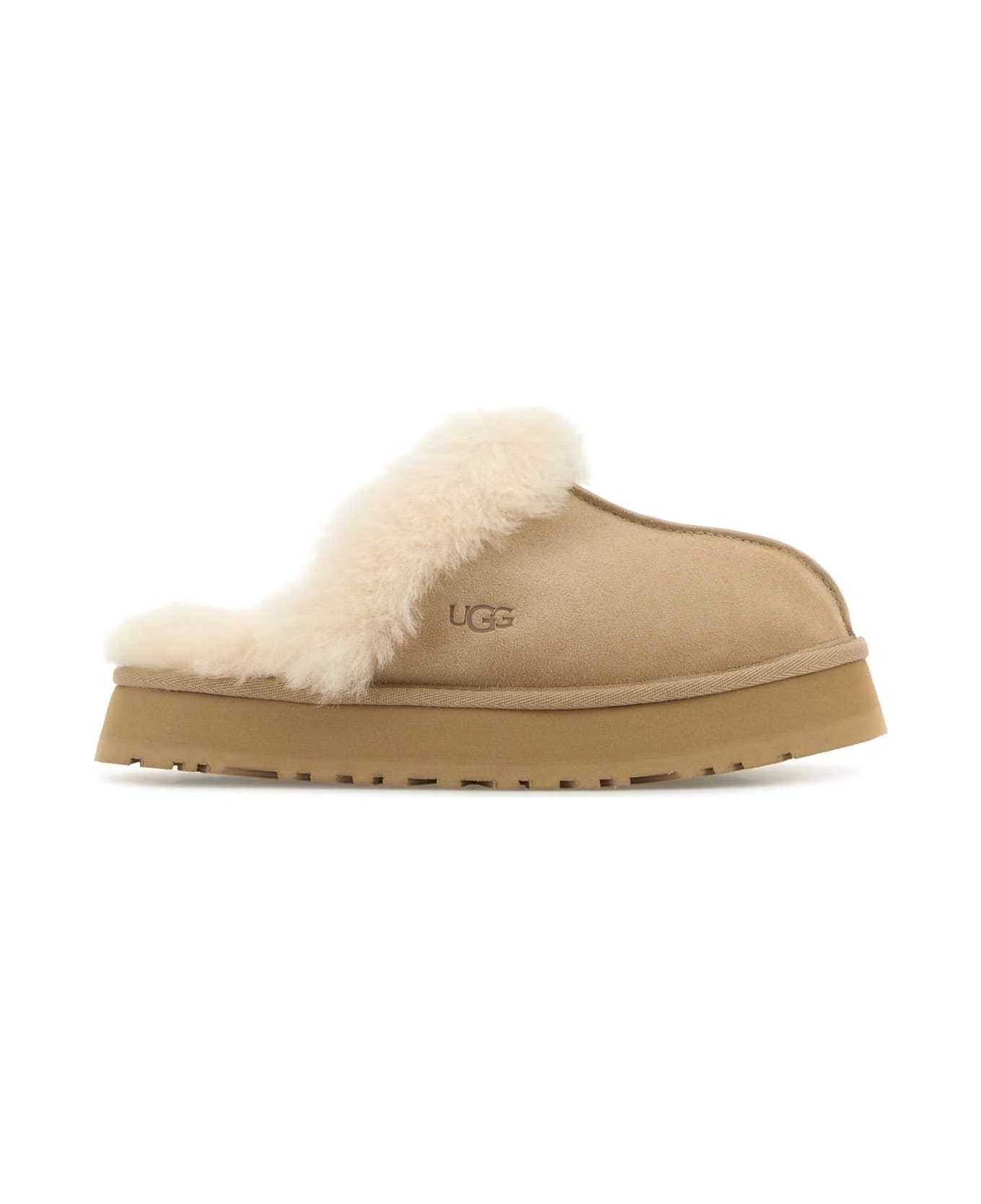 UGG Sand Suede Disquette Slippers - SAN
