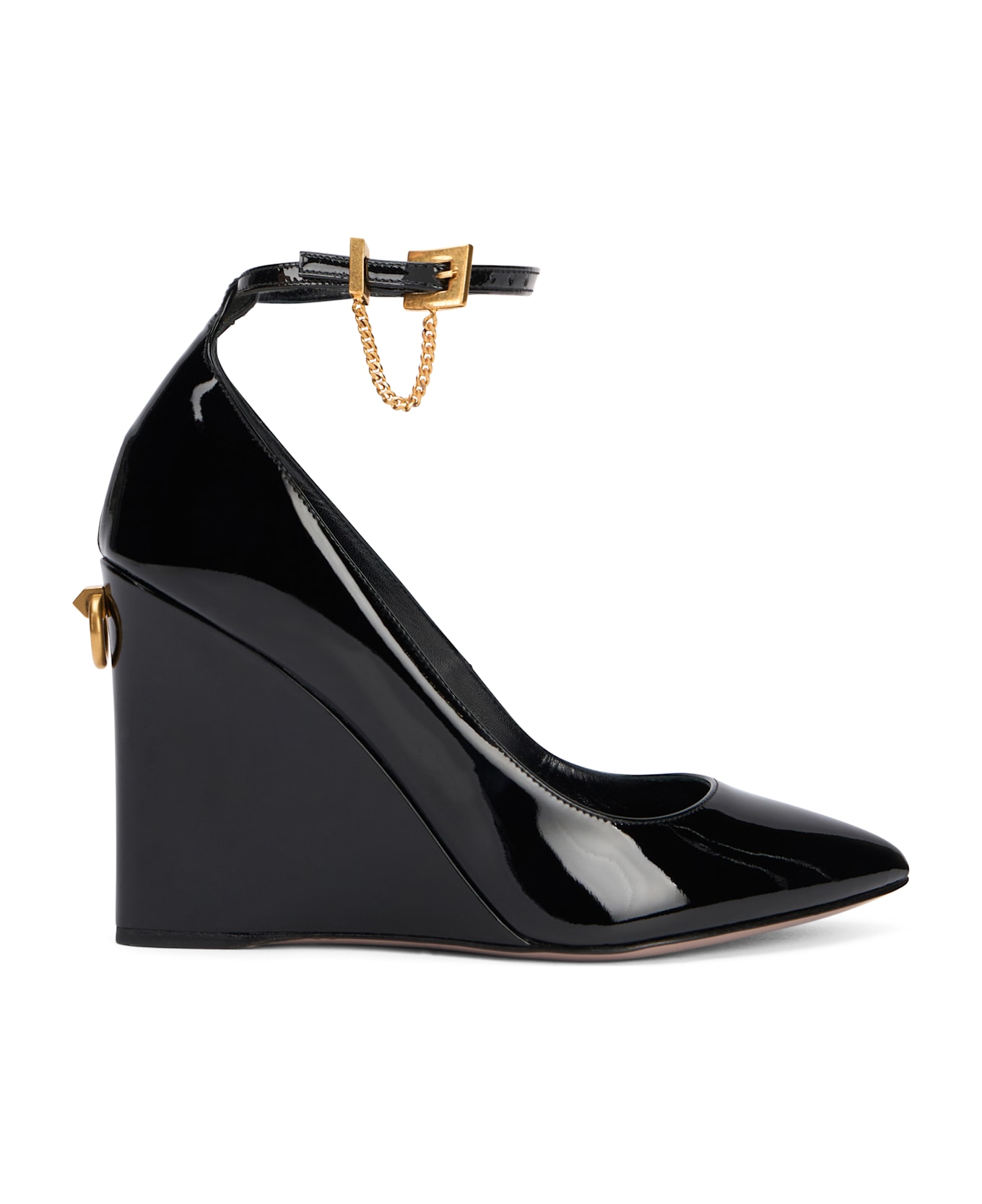 Valentino Garavani Décolleté In Vernice Traduit En Anglais Est "varnished Décolleté". - black