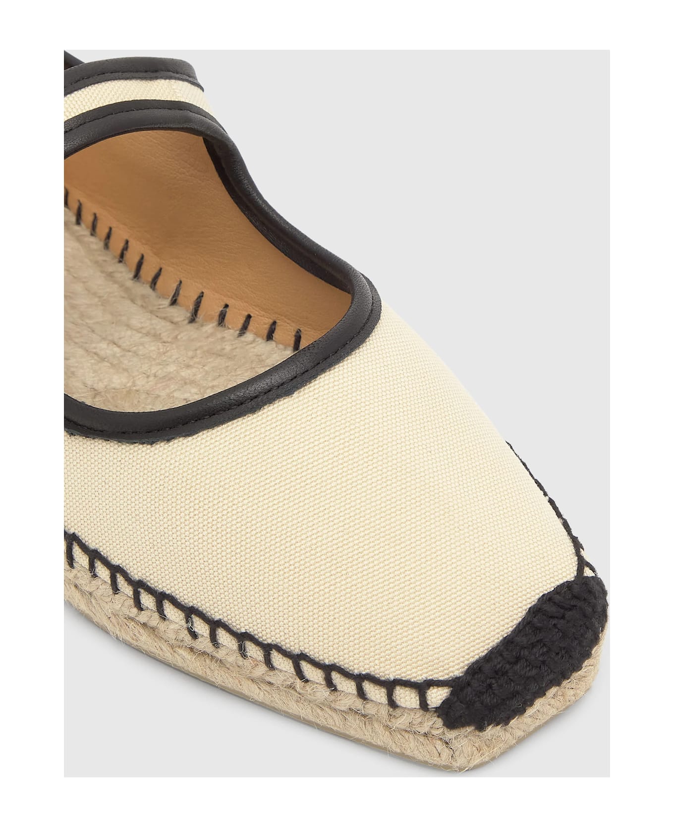 Castañer Padua R 264 - Raw