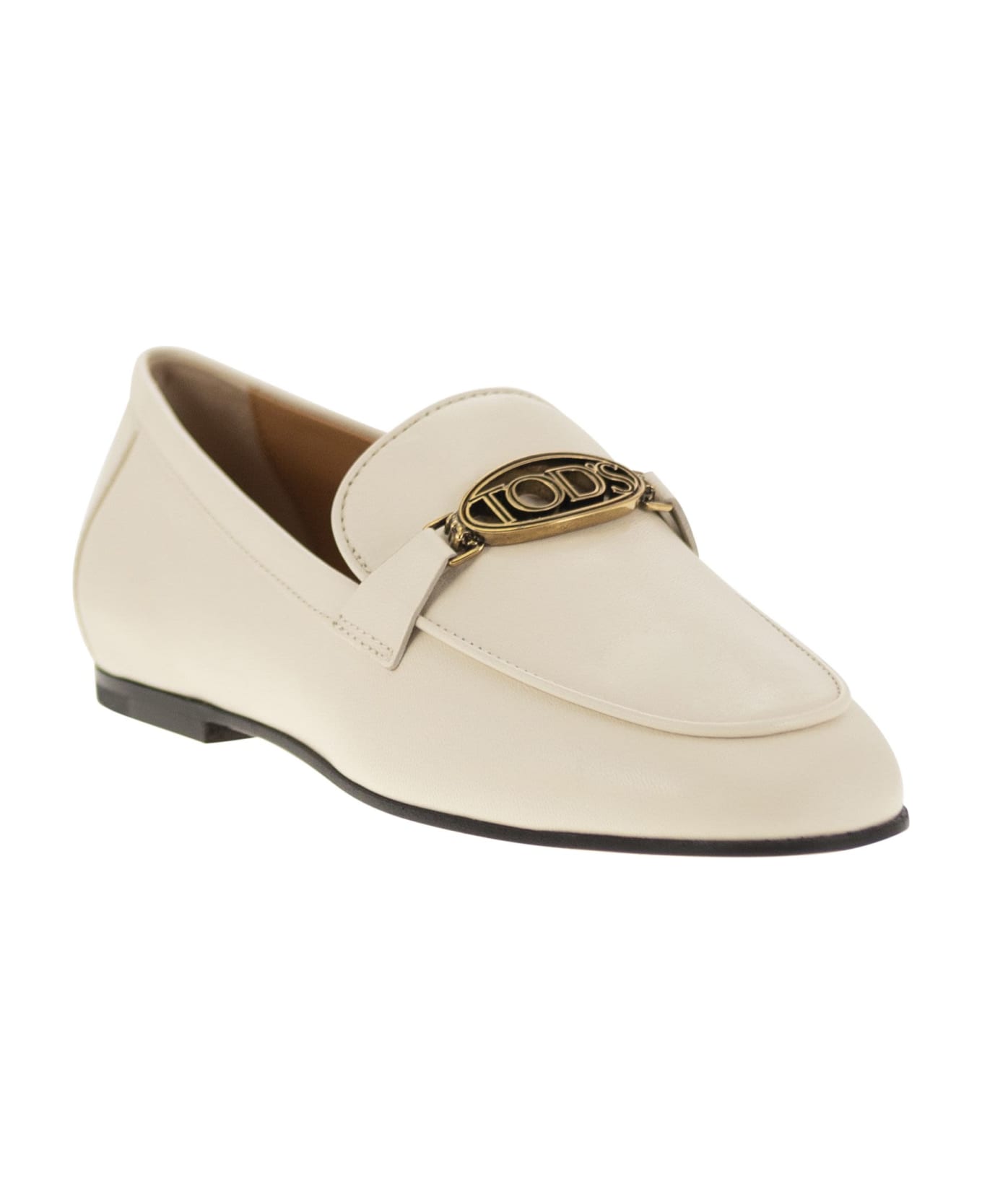 Tod's Leather Loafer With Accessory - Ivory