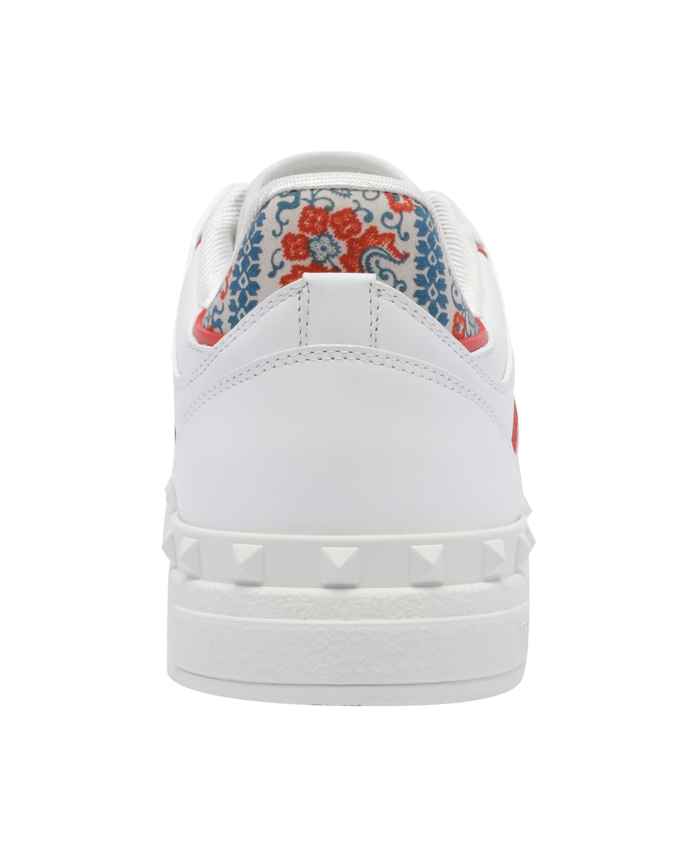 Freedots Low Top Sneakers