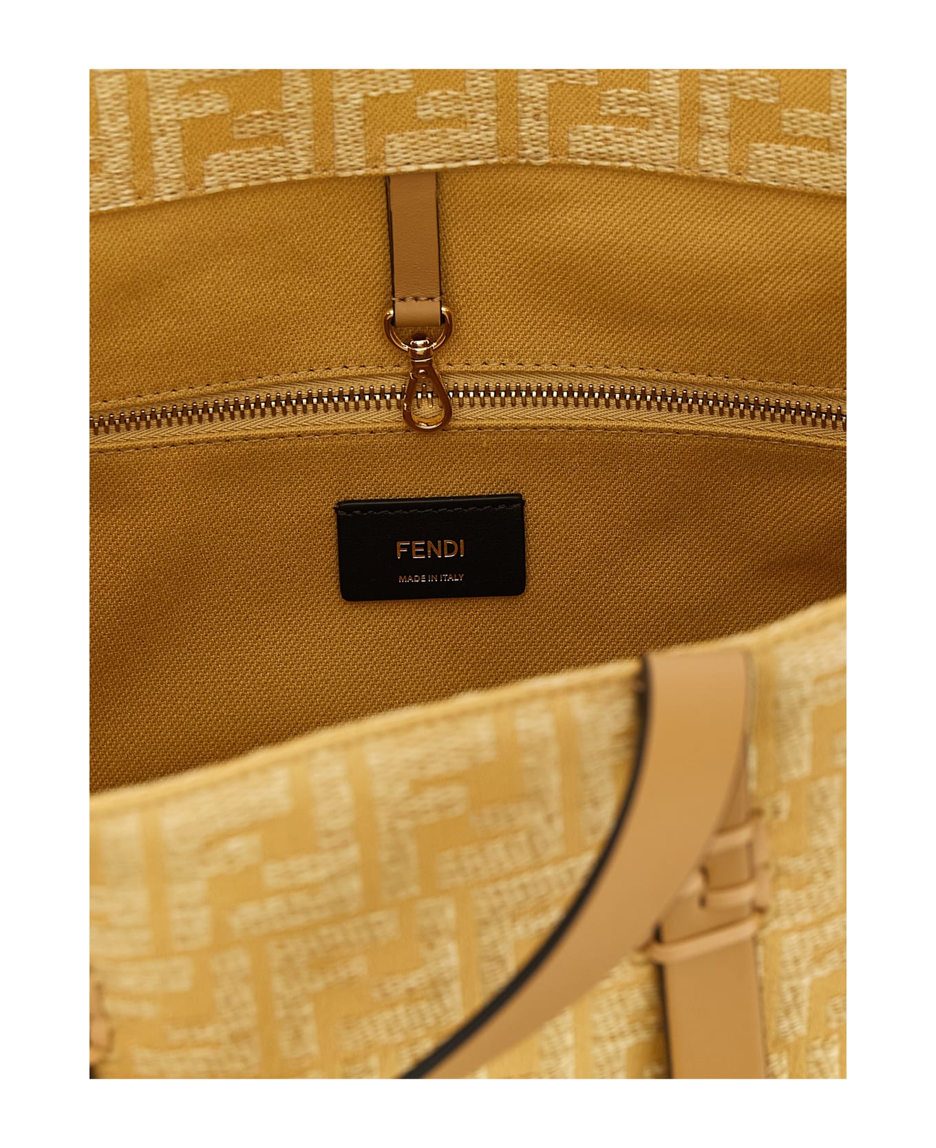Fendi 
summer Tote
 Shopping Bag - Beige