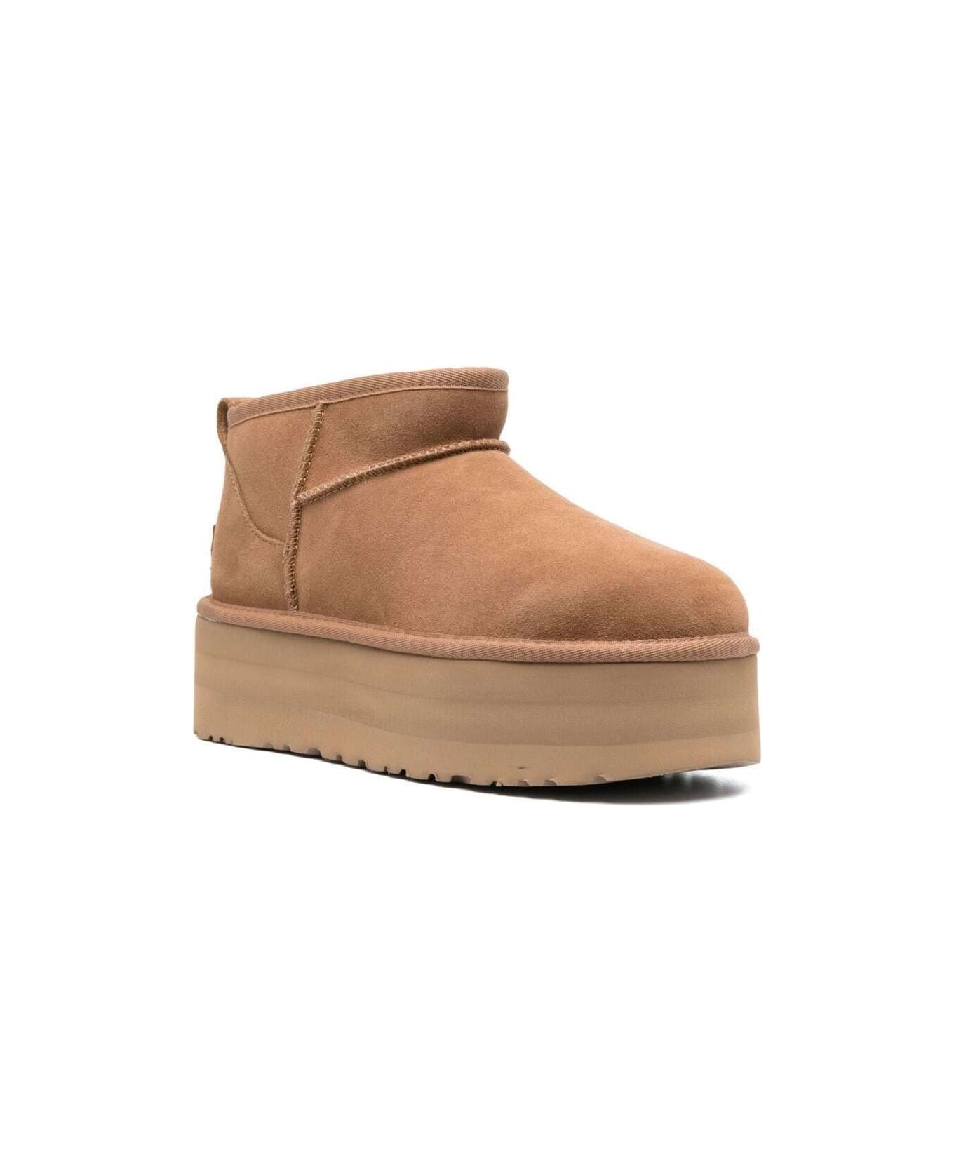 UGG 
ultramini
 Beige Boots With Platform In Suede Woman - Beige