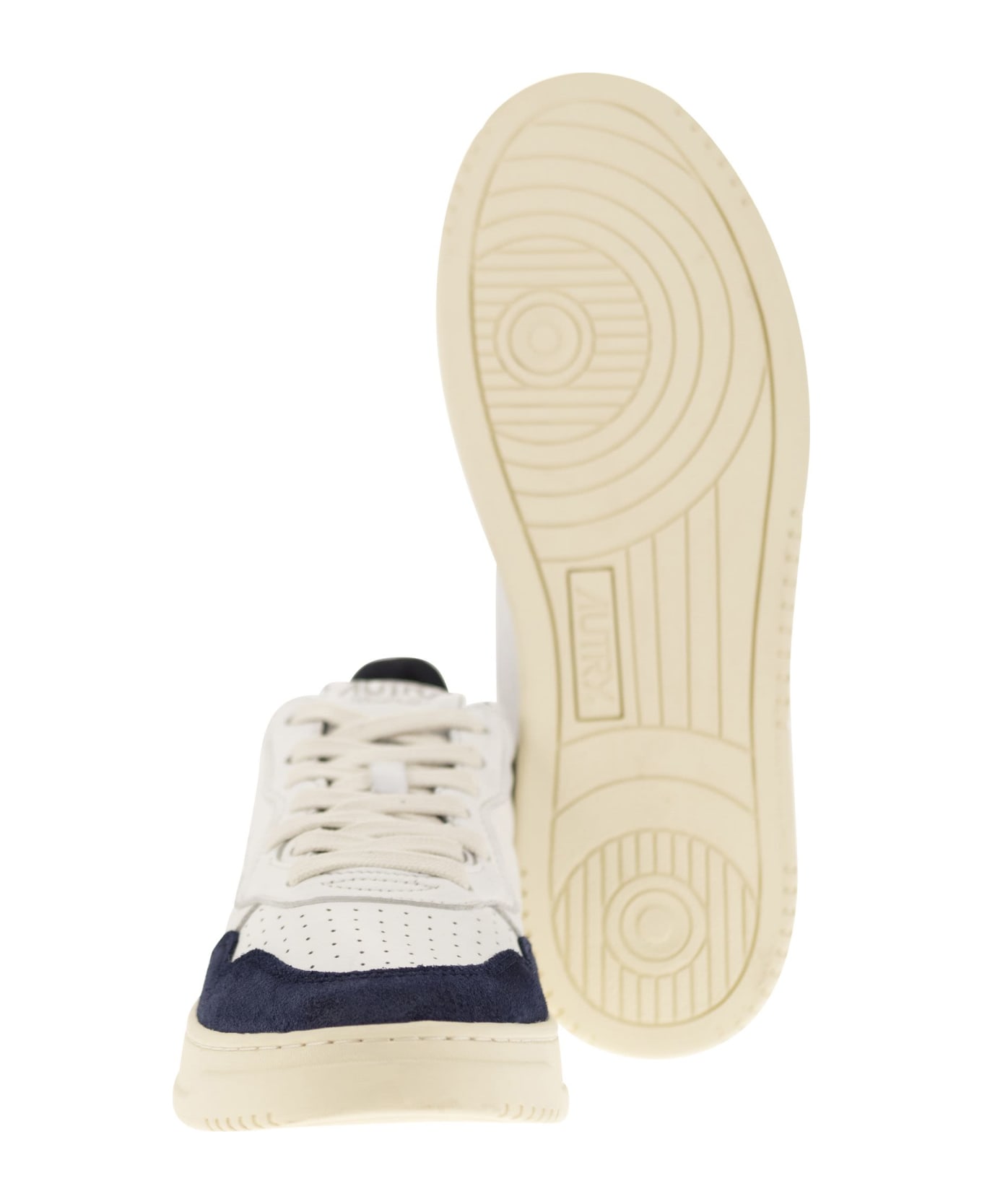 Autry Medalist Low Sneakers - WHITE/BLU