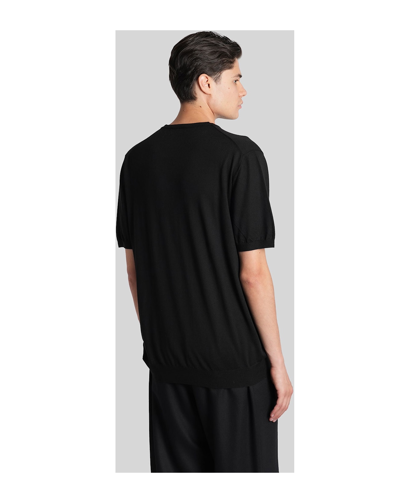 Lardini T-shirt In Black Wool - black