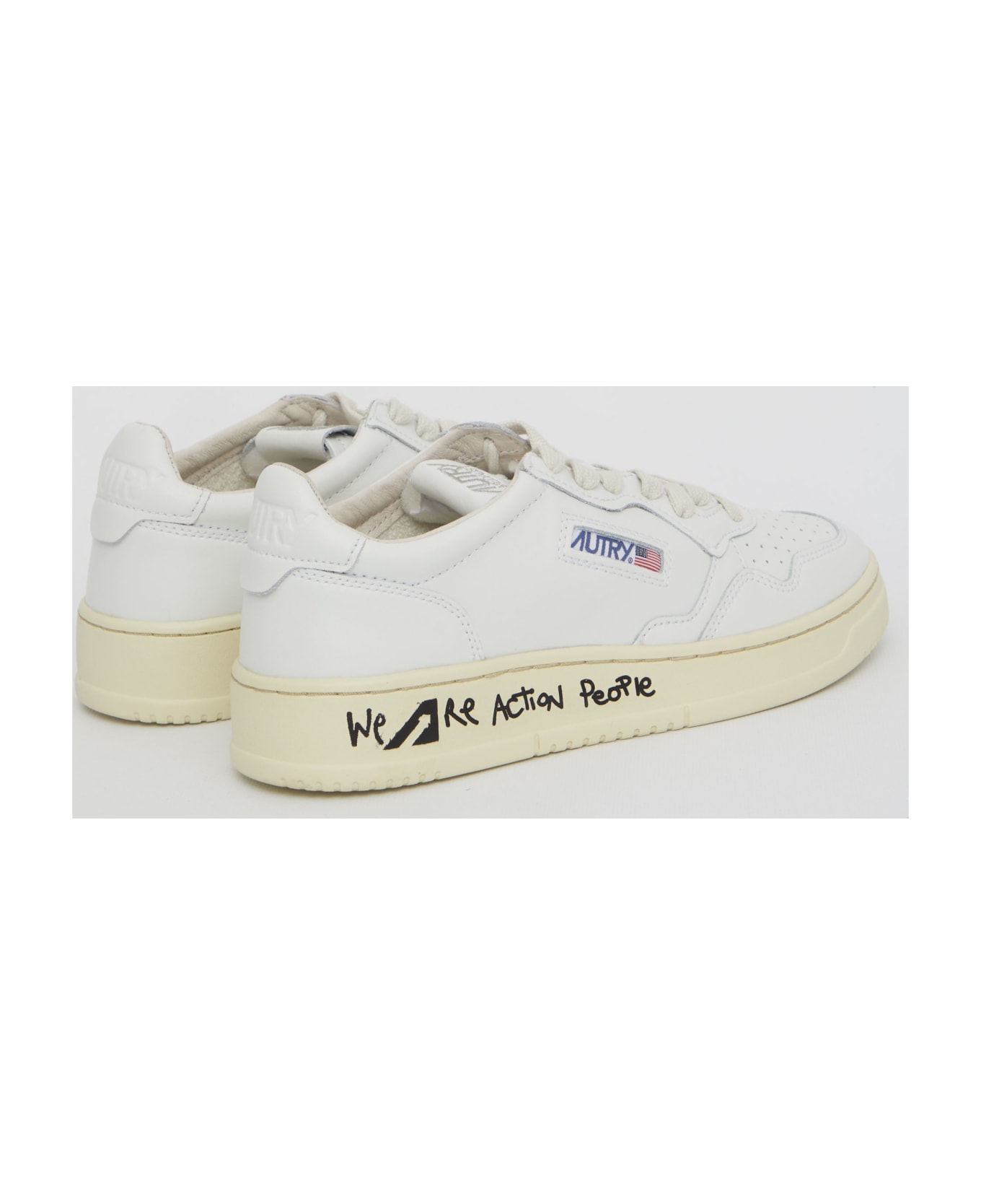 Autry Medalist White Sneakers - WHITE