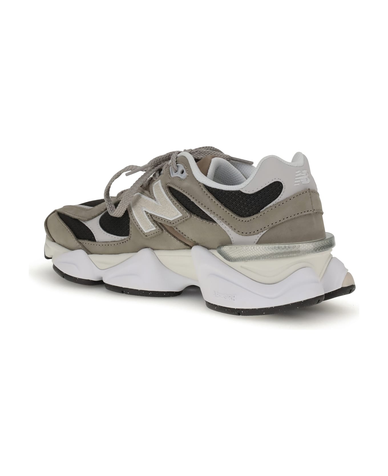 New Balance 9060 Sneakers