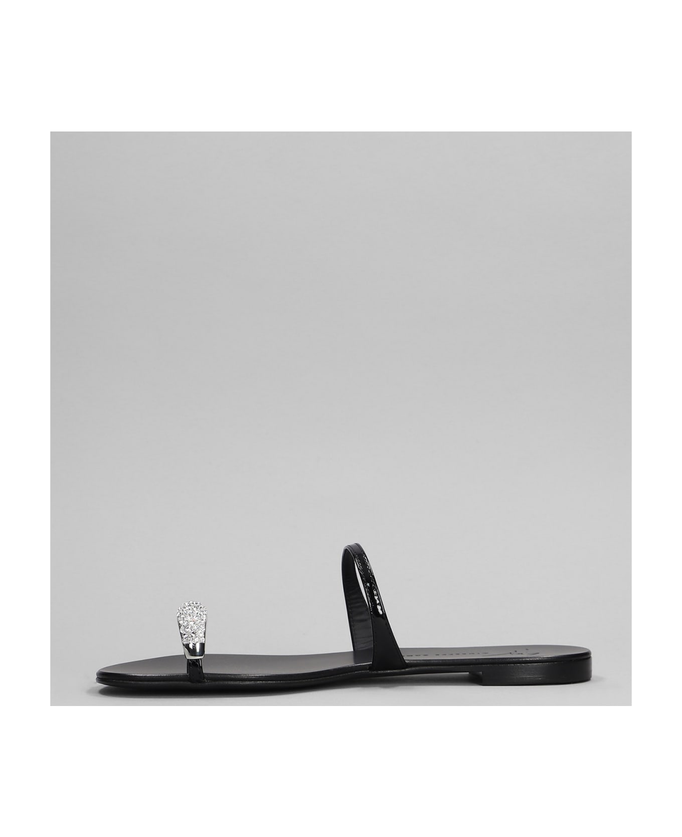 Giuseppe Zanotti Ring Flats In Black Patent Leather - black