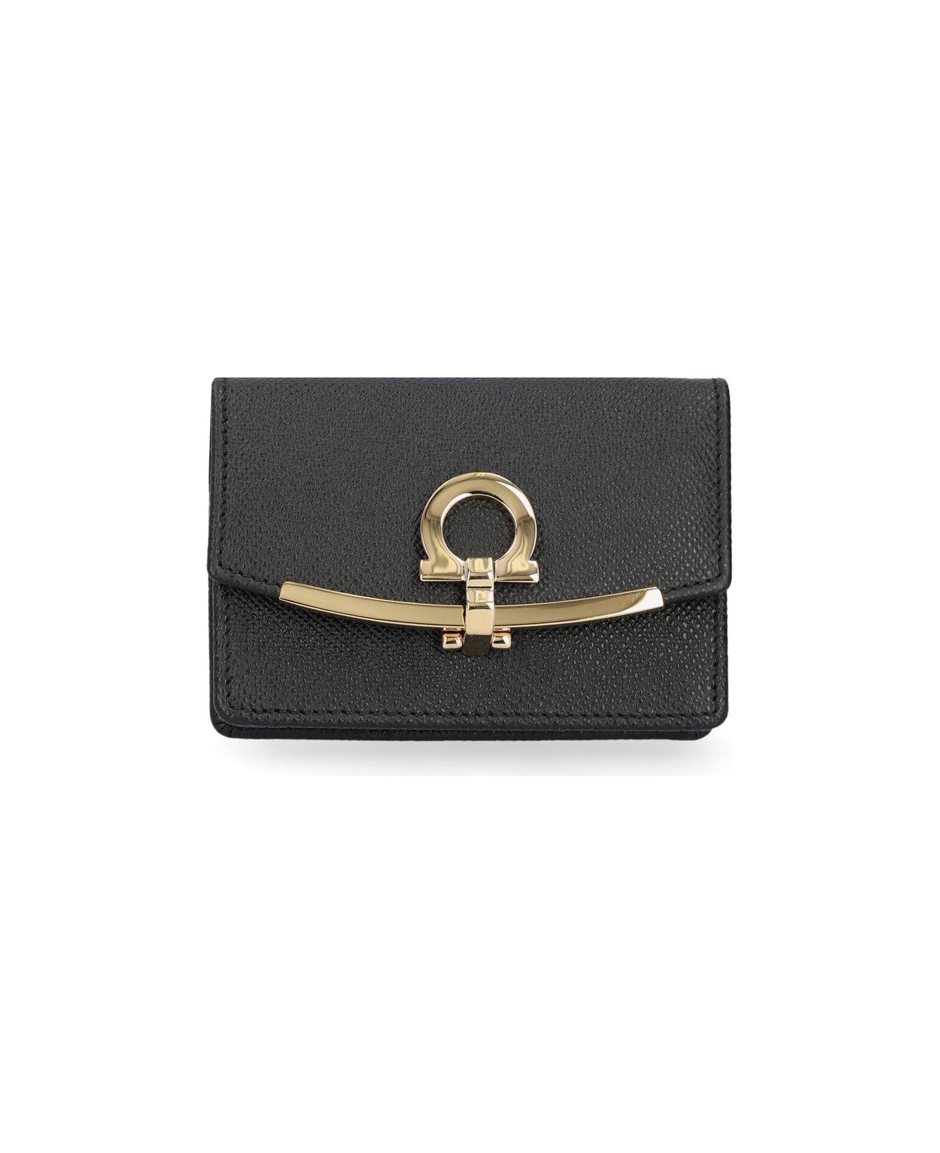 Ferragamo Logo Plaque Wallet - Black 財布